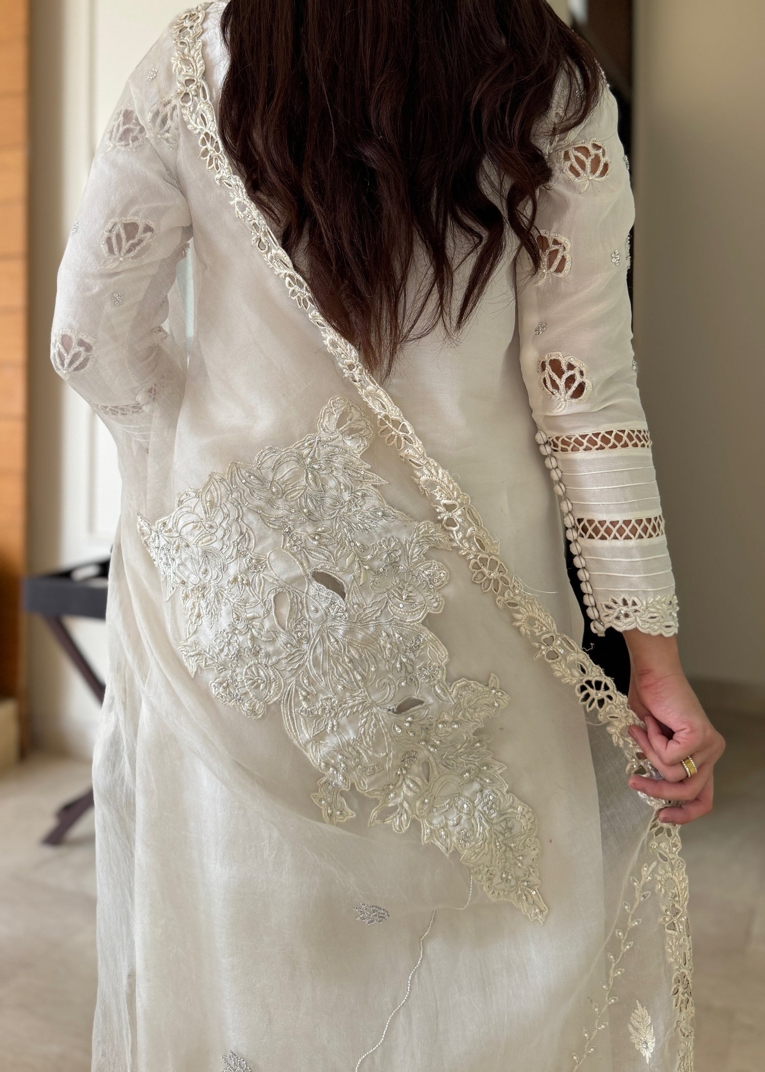 Muntaha By Shanzay Alizay White pearl Women 3pcs