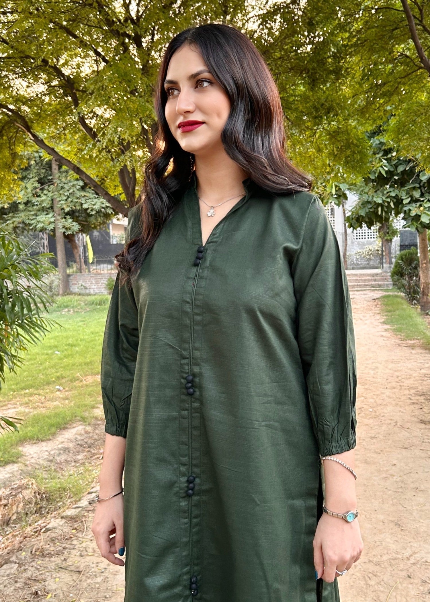 Damask Clothing Studio Sajni Solid Green Women 2pcs