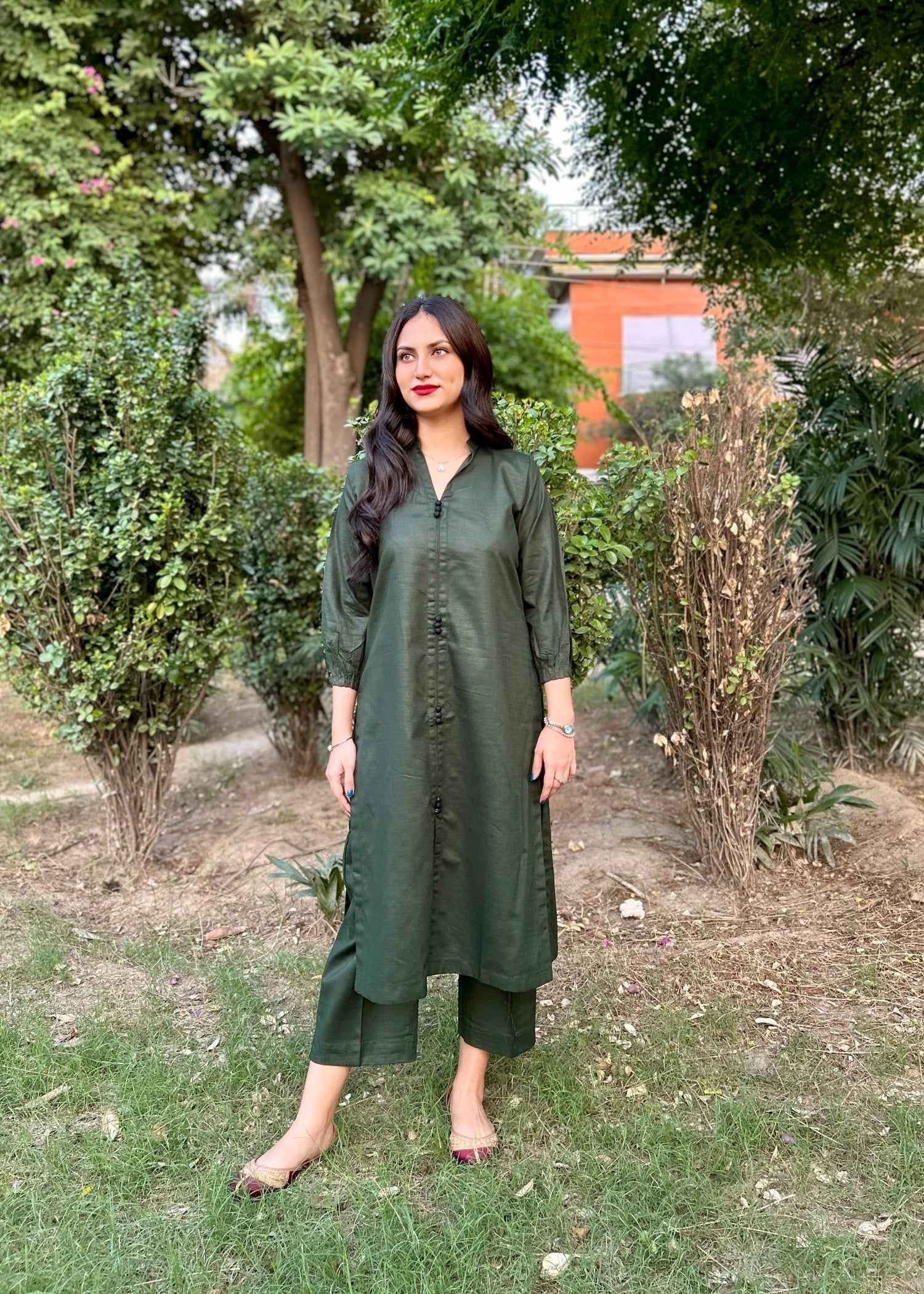 Damask Clothing Studio Sajni Solid Green Women 2pcs
