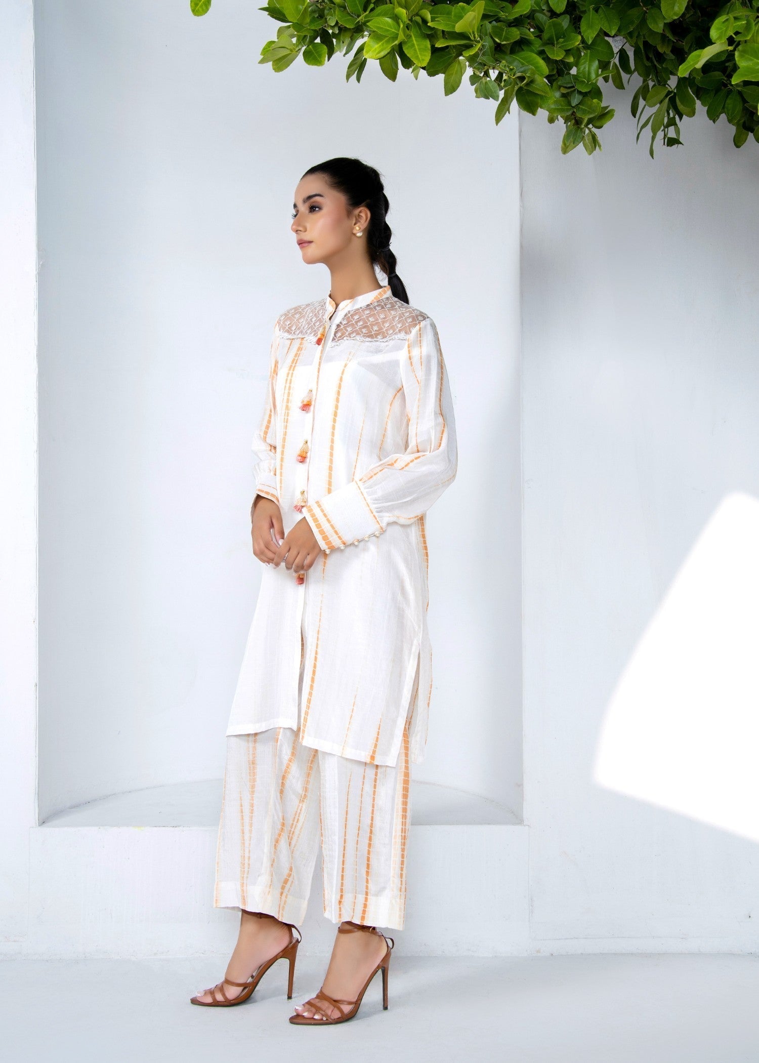 Laleen Nuvielle Women 2pcs