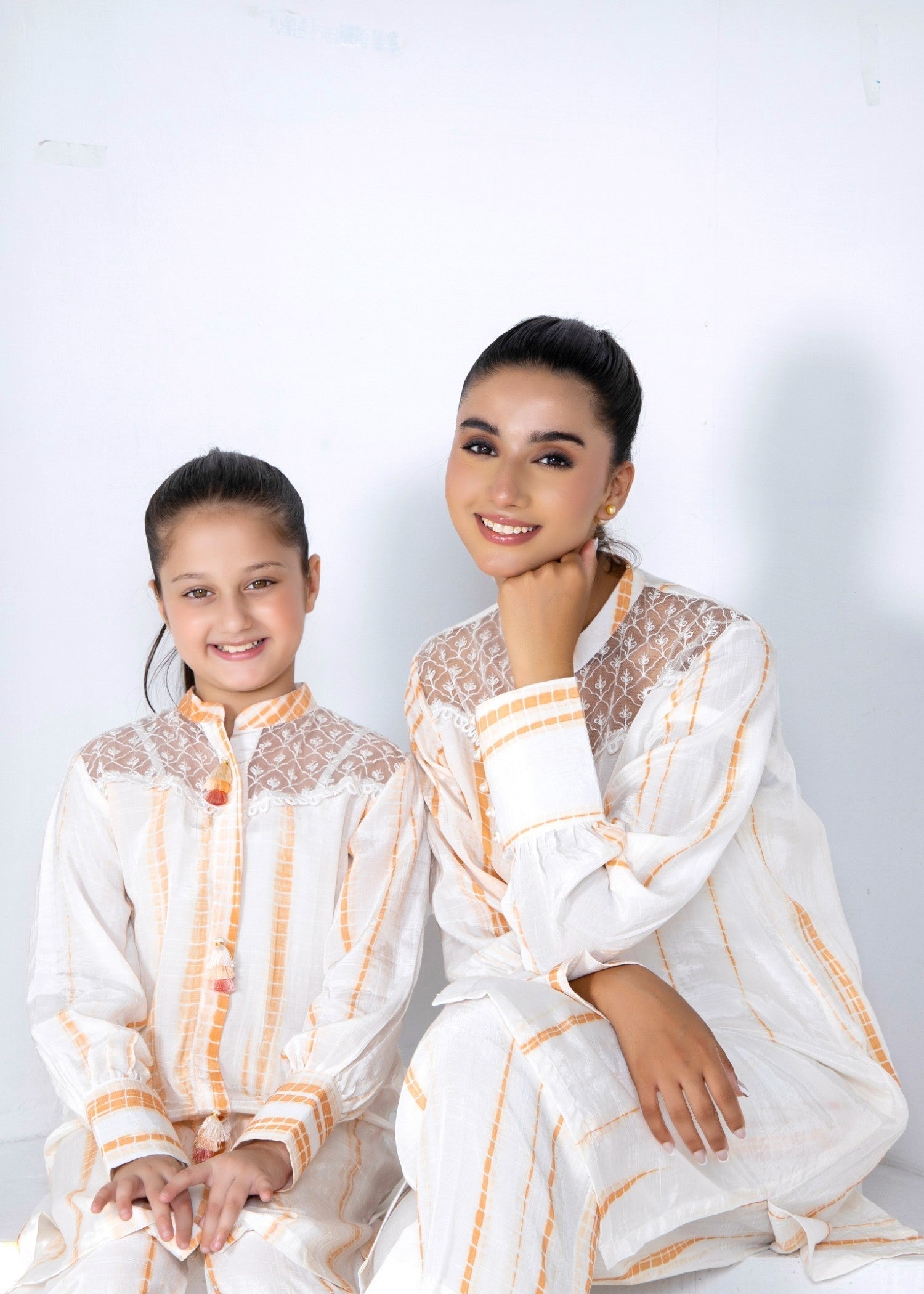 Laleen Nuvielle Women 2pcs