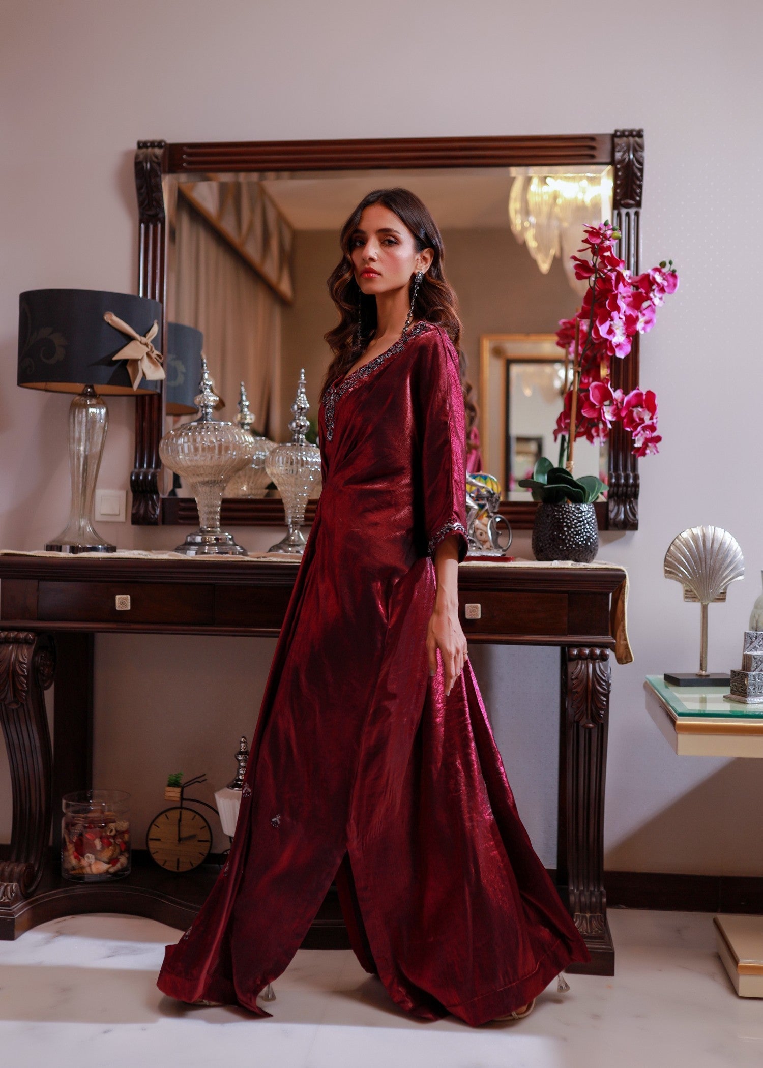 VELOUR Plum Hand Embroidered Kaftan Women 1pcs