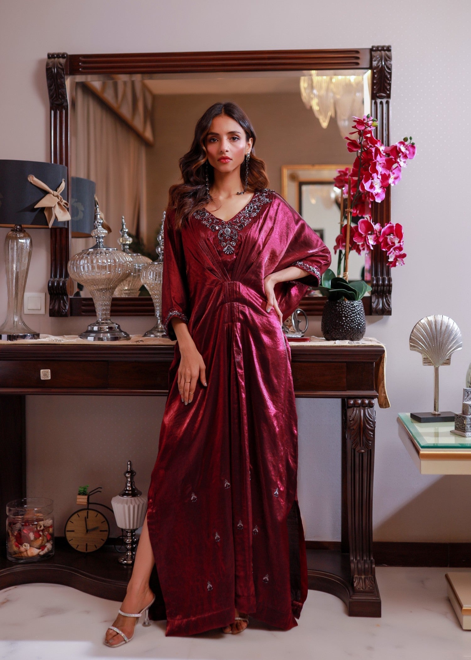 VELOUR Plum Hand Embroidered Kaftan Women 1pcs