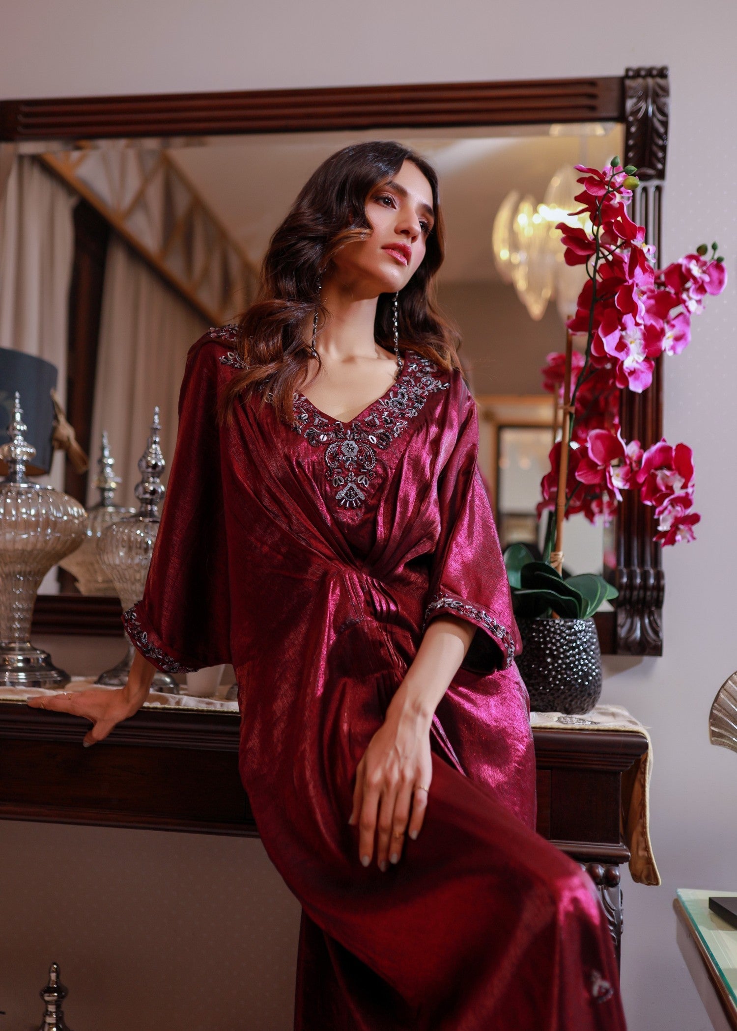 VELOUR Plum Hand Embroidered Kaftan Women 1pcs