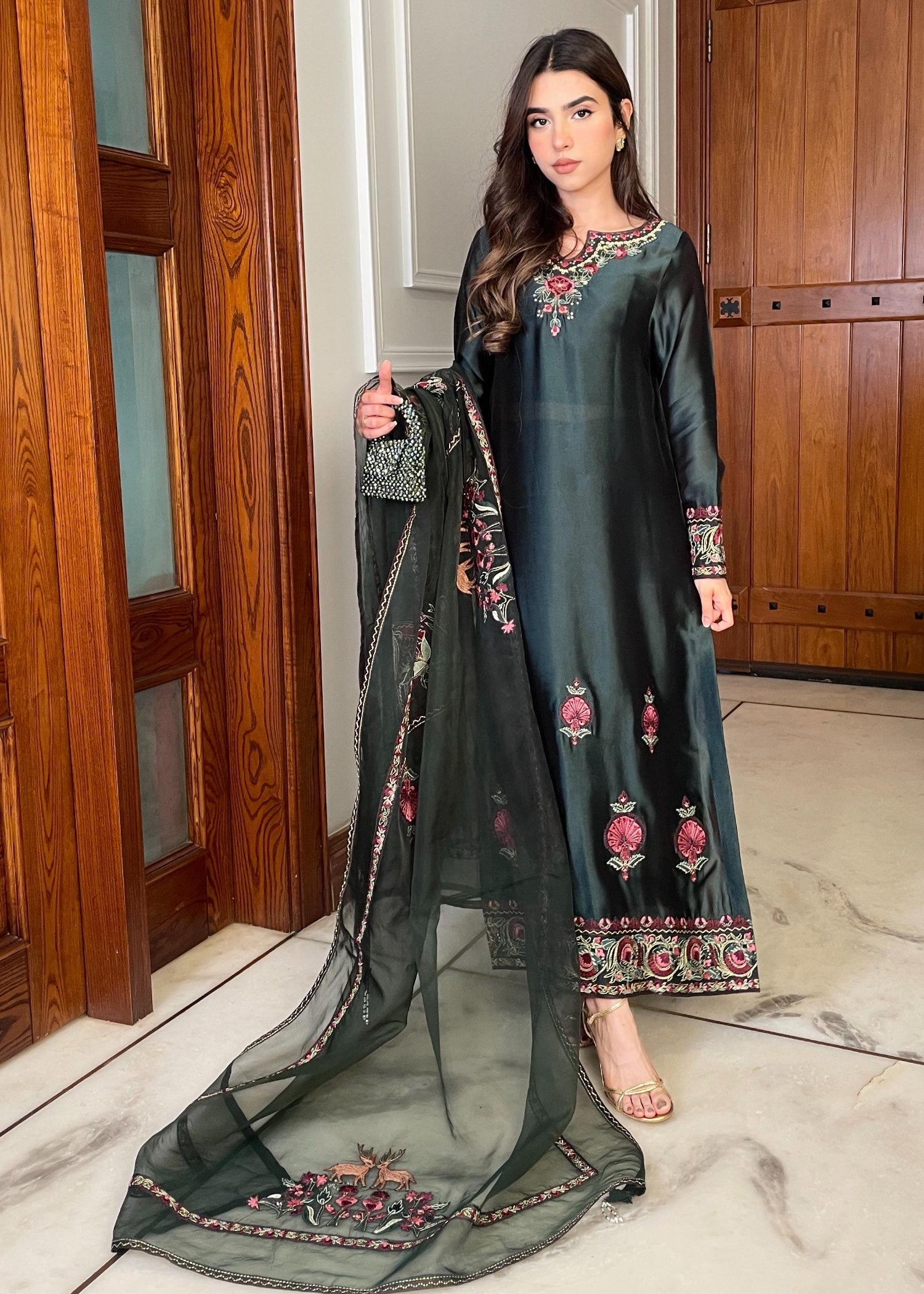 Muntaha By Shanzay Heer Women 3pcs