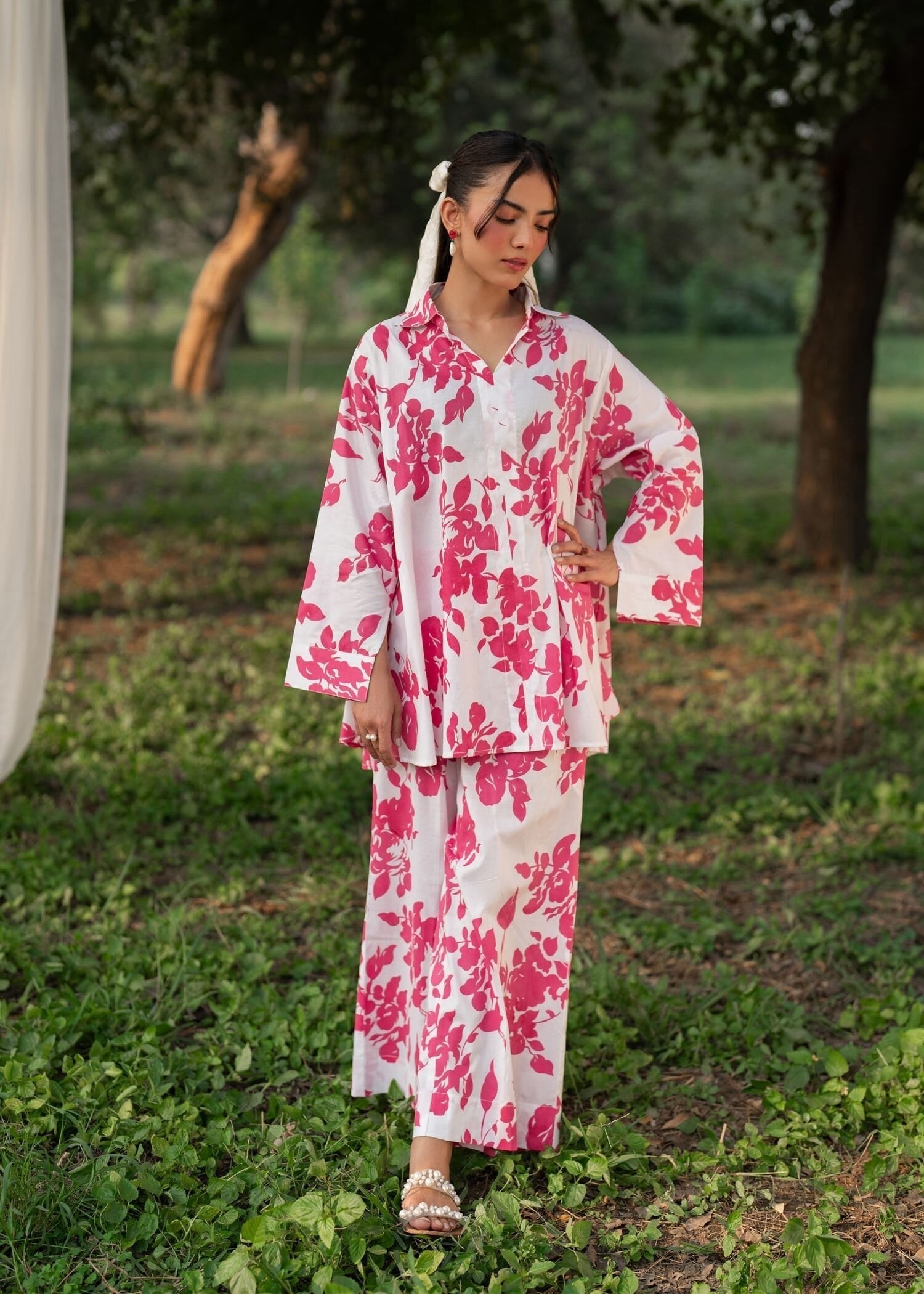 Garnet Clothing Amaryllis Women 2pcs