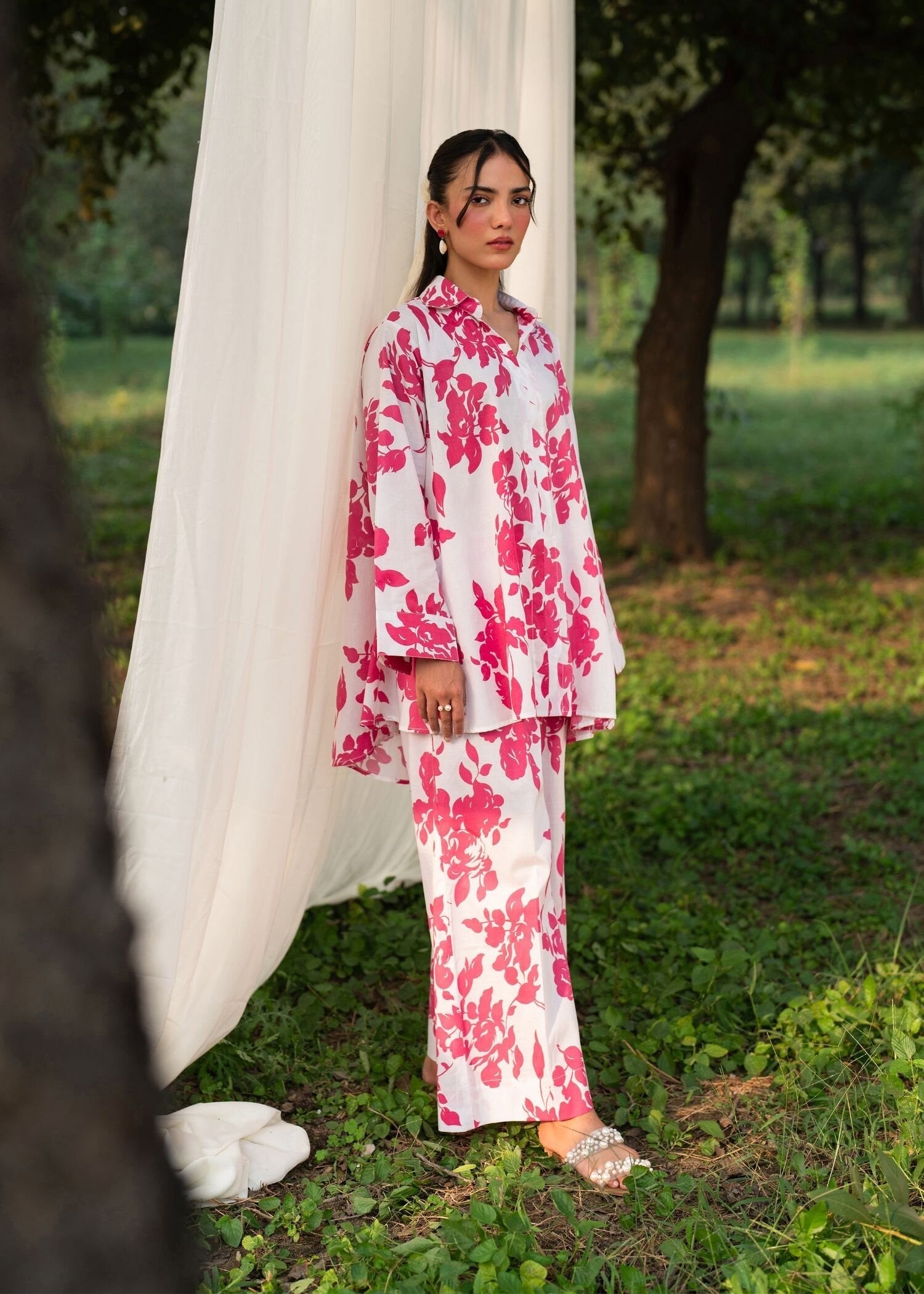 Garnet Clothing Amaryllis Women 2pcs