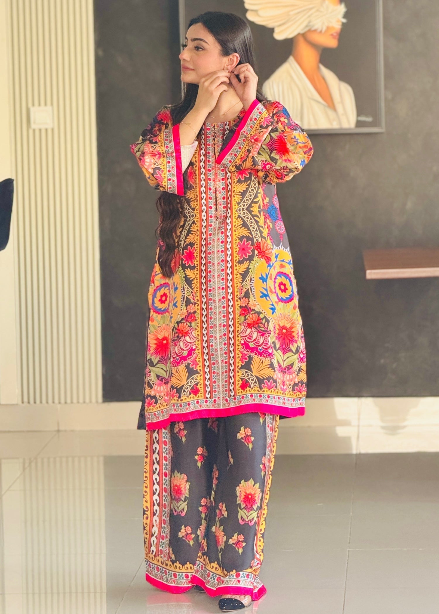 Ayesha B (Areeka) Women 2pcs