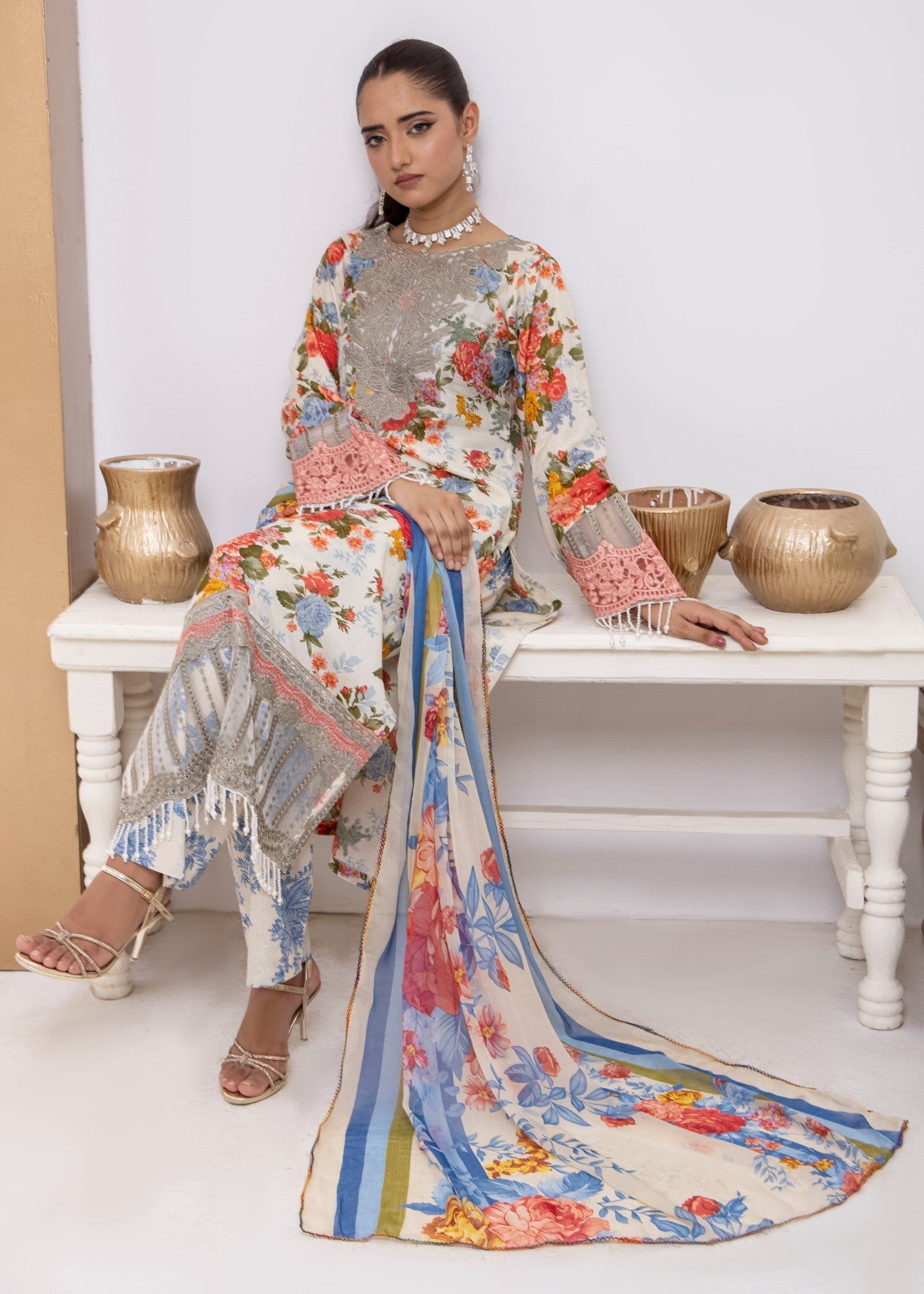 Polawn PD 24 605 A NAINA PRET LAWN COLLECTION Women 3pcs