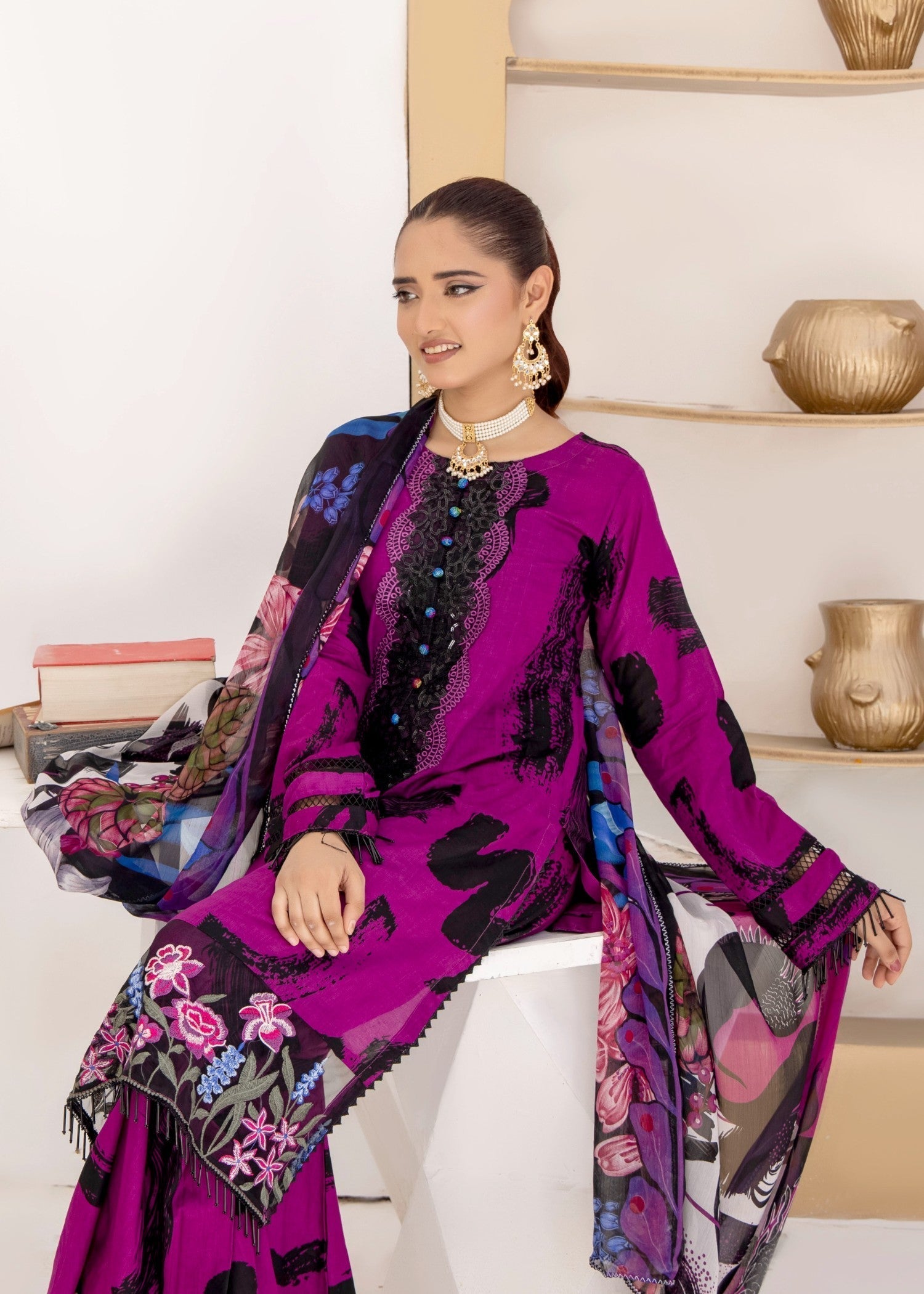 Polawn PD 24 604 B NAINA PRET LAWN COLLECTION Women 3pcs
