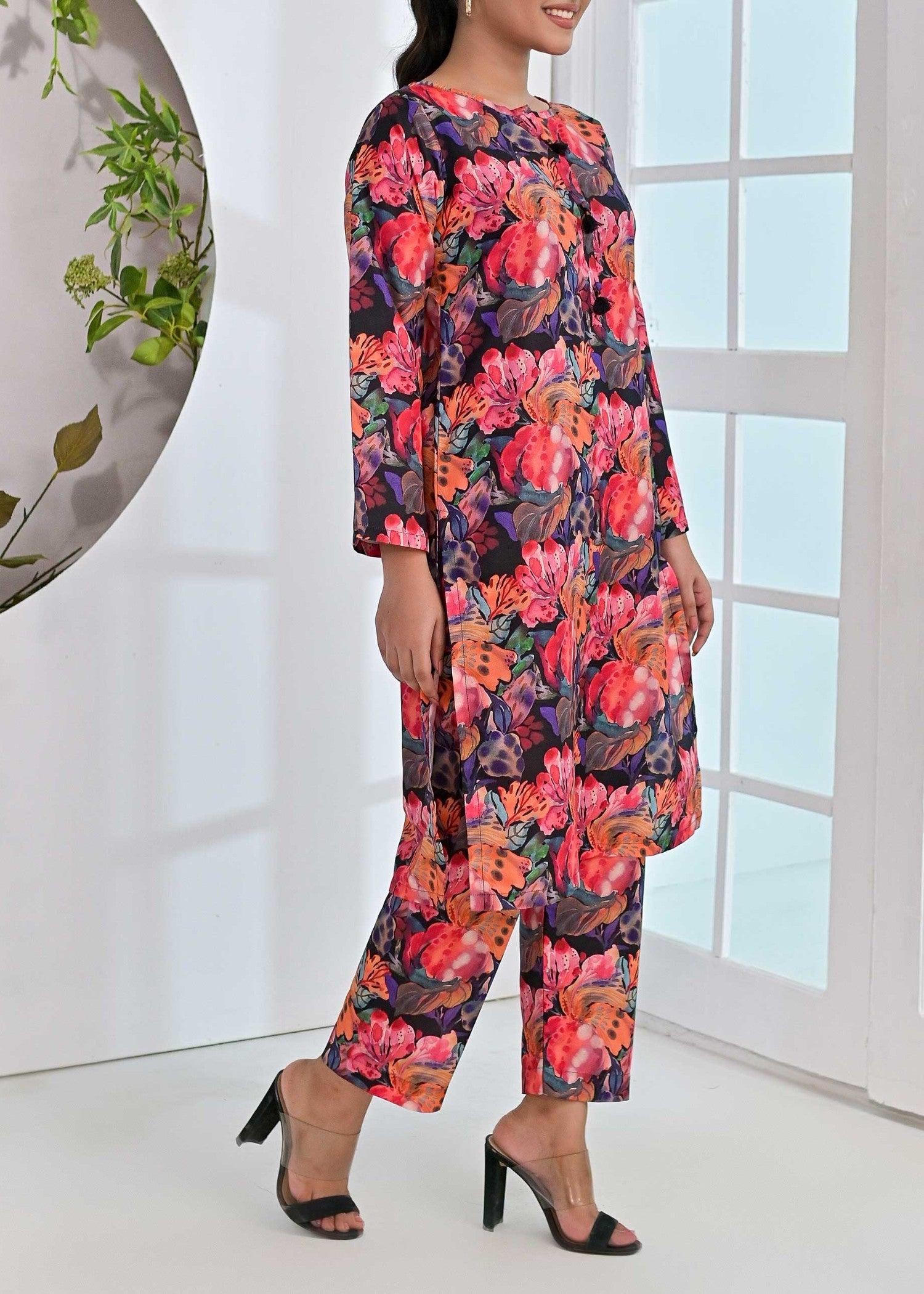 Pret Diaries Black Printed Women 2pcs