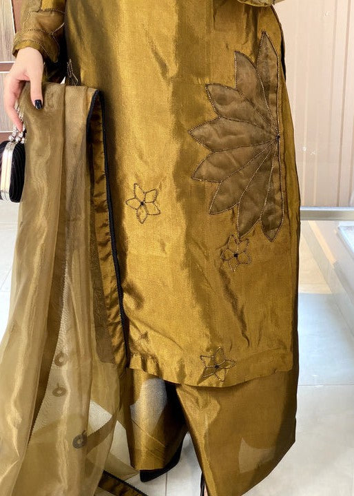 Anabiya riwaaj gulaliy gold Women 3pcs