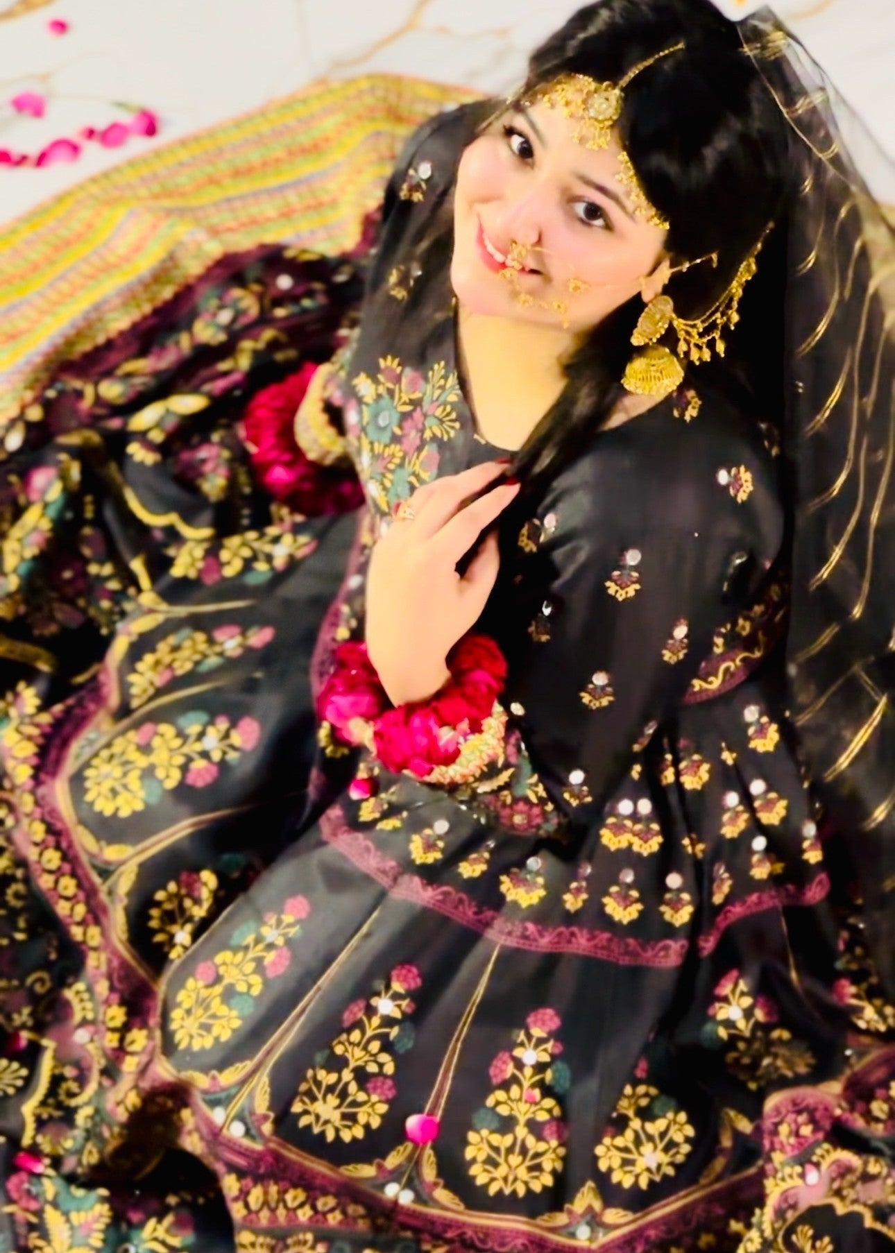 1 Virsapret R7 black new Women 3pcs