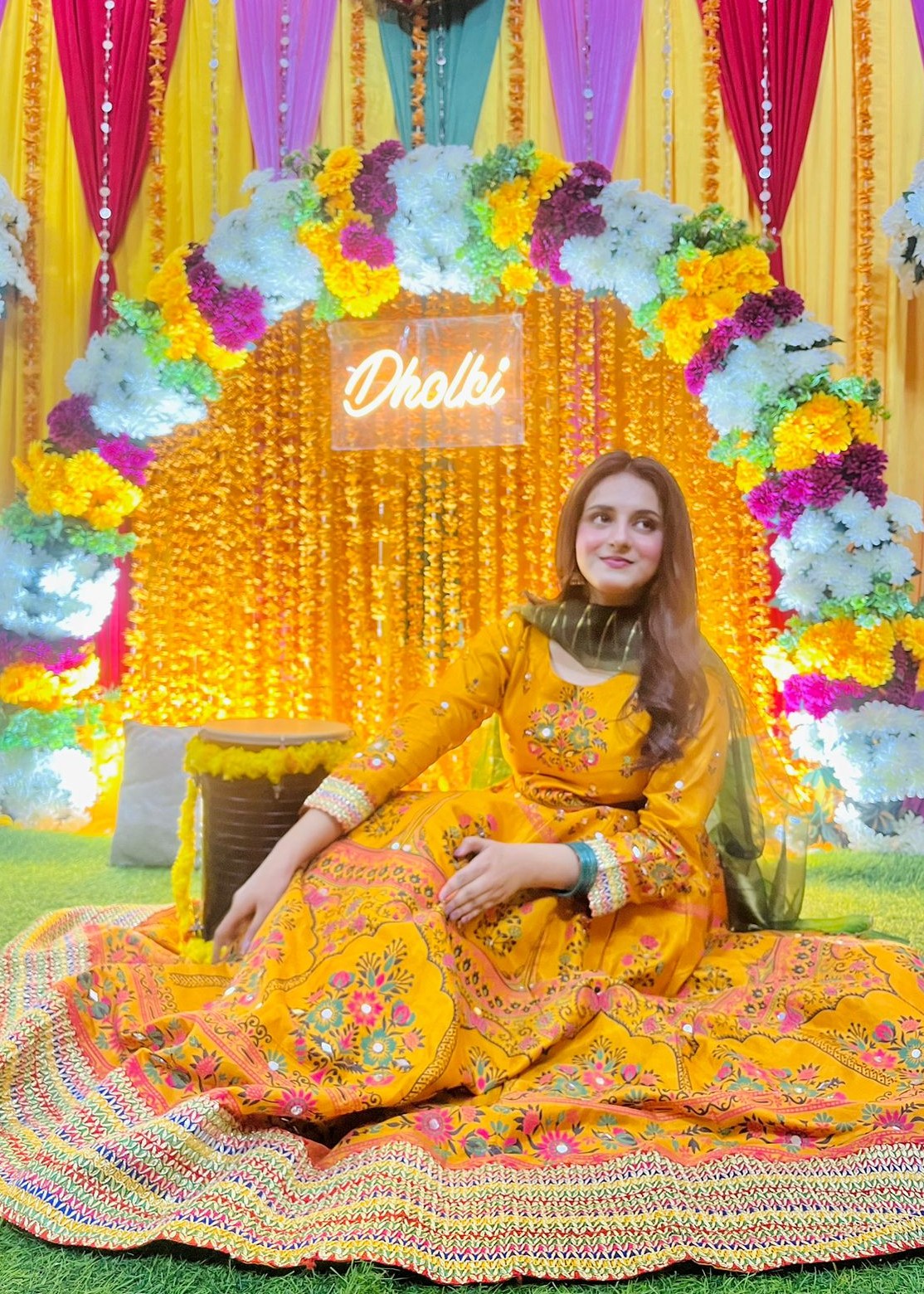 1 Virsapret R7 musturd new Women 3pcs