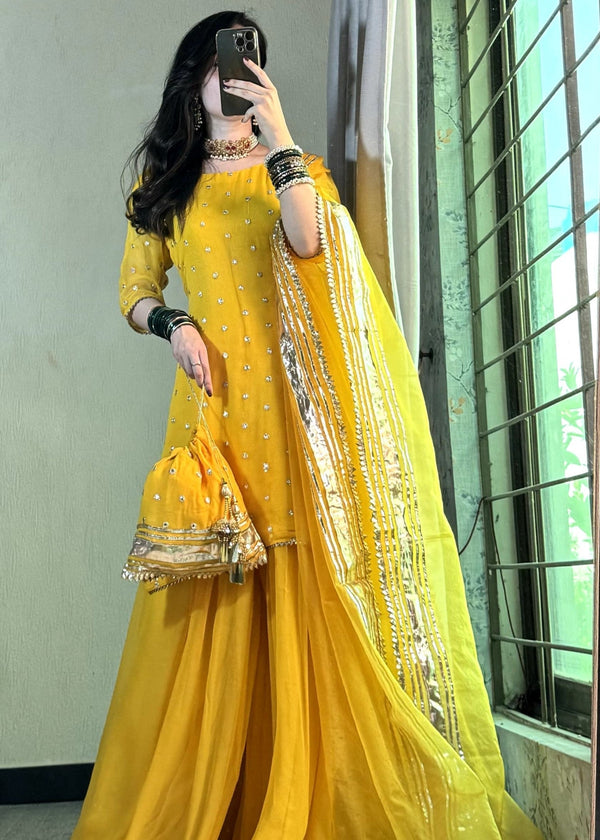 Fashion Trends 4 U Ishqiya Yellow Women 4pcs