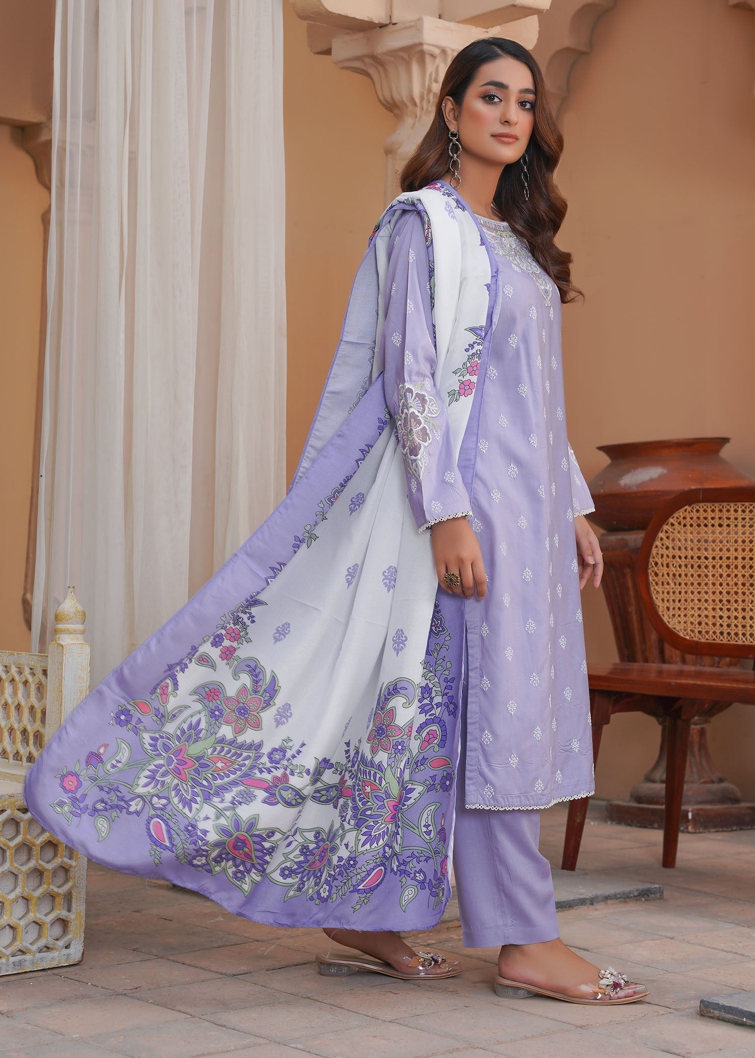 Madame Embroidered Linen Suit 7037 Women 3pcs
