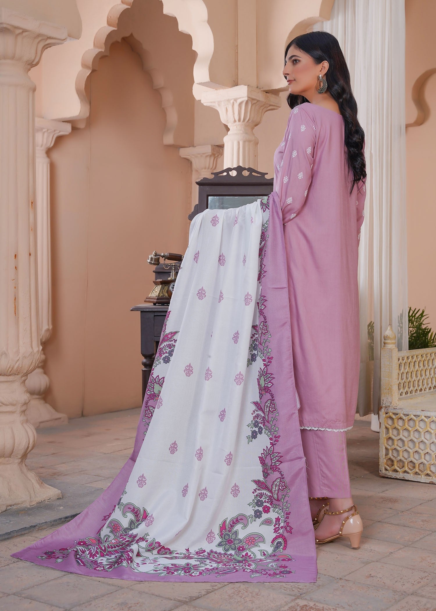 Madame Embroidered Linen Suit 7033 Women 3pcs