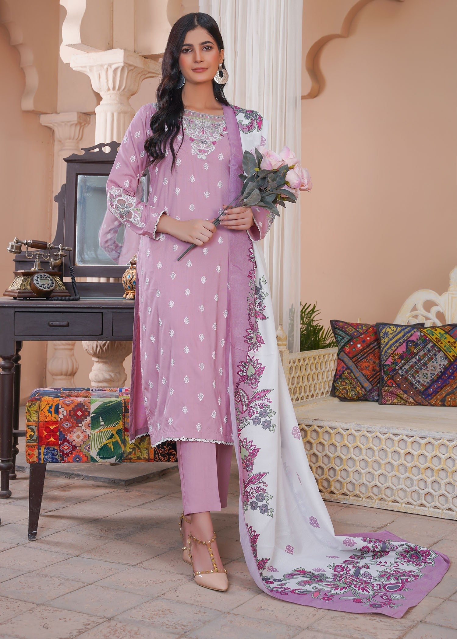 Madame Embroidered Linen Suit 7033 Women 3pcs