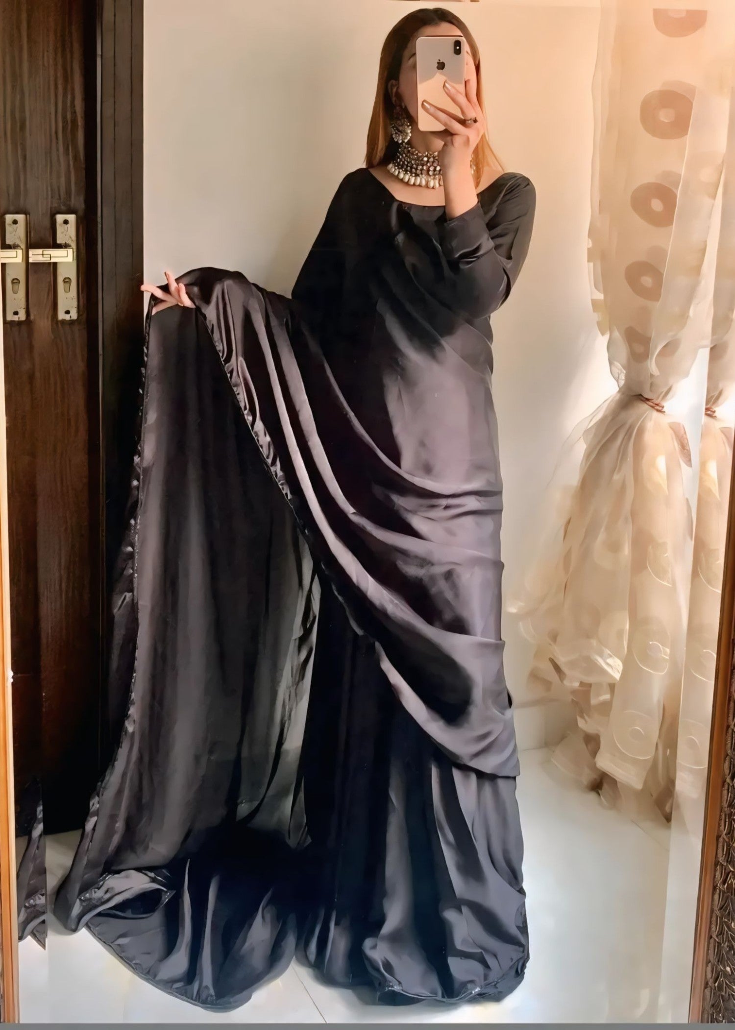 Anabiya dastoor anchal black Women 2pcs