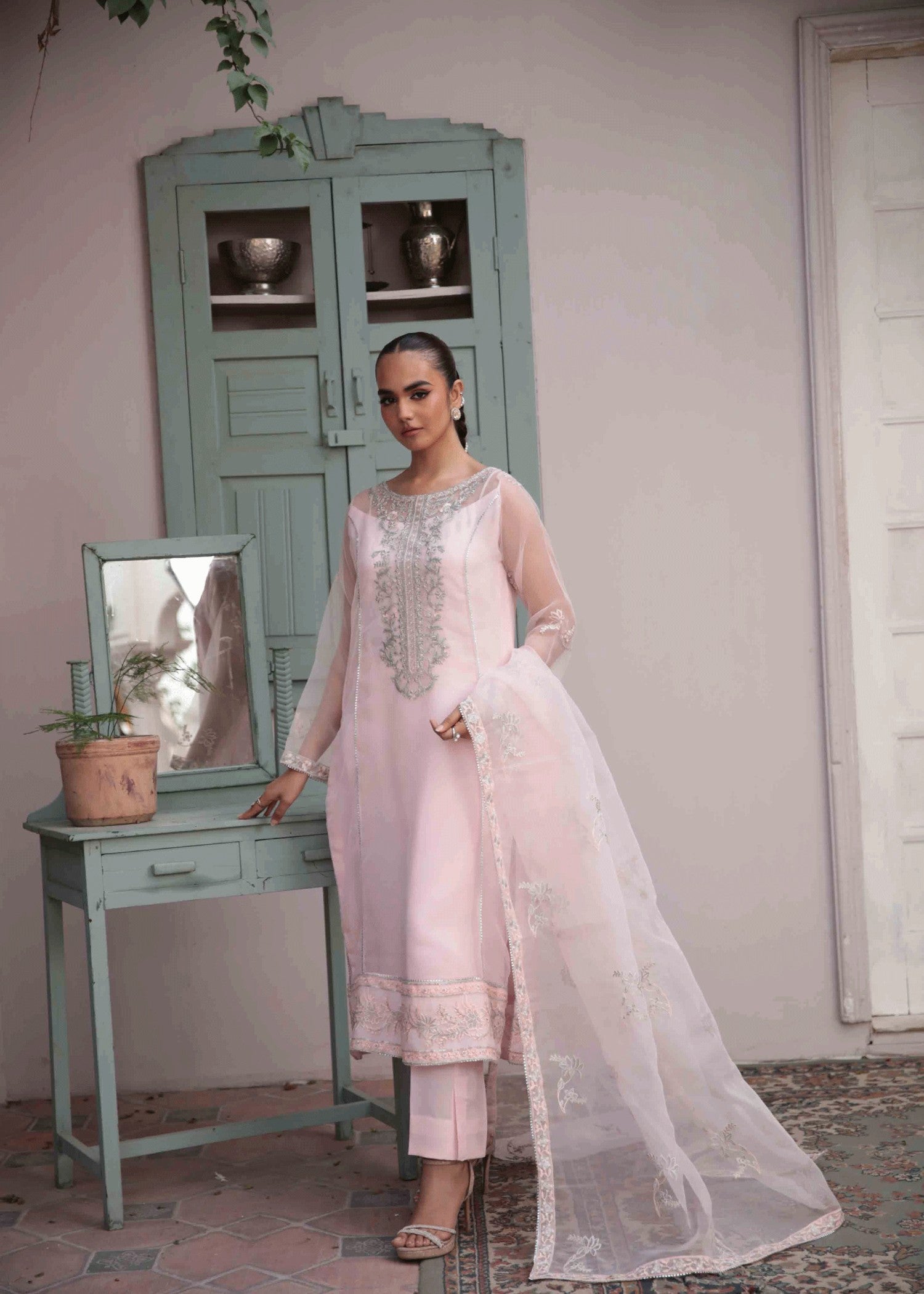 Aneeqa Hashmi Amelie Women 3pcs