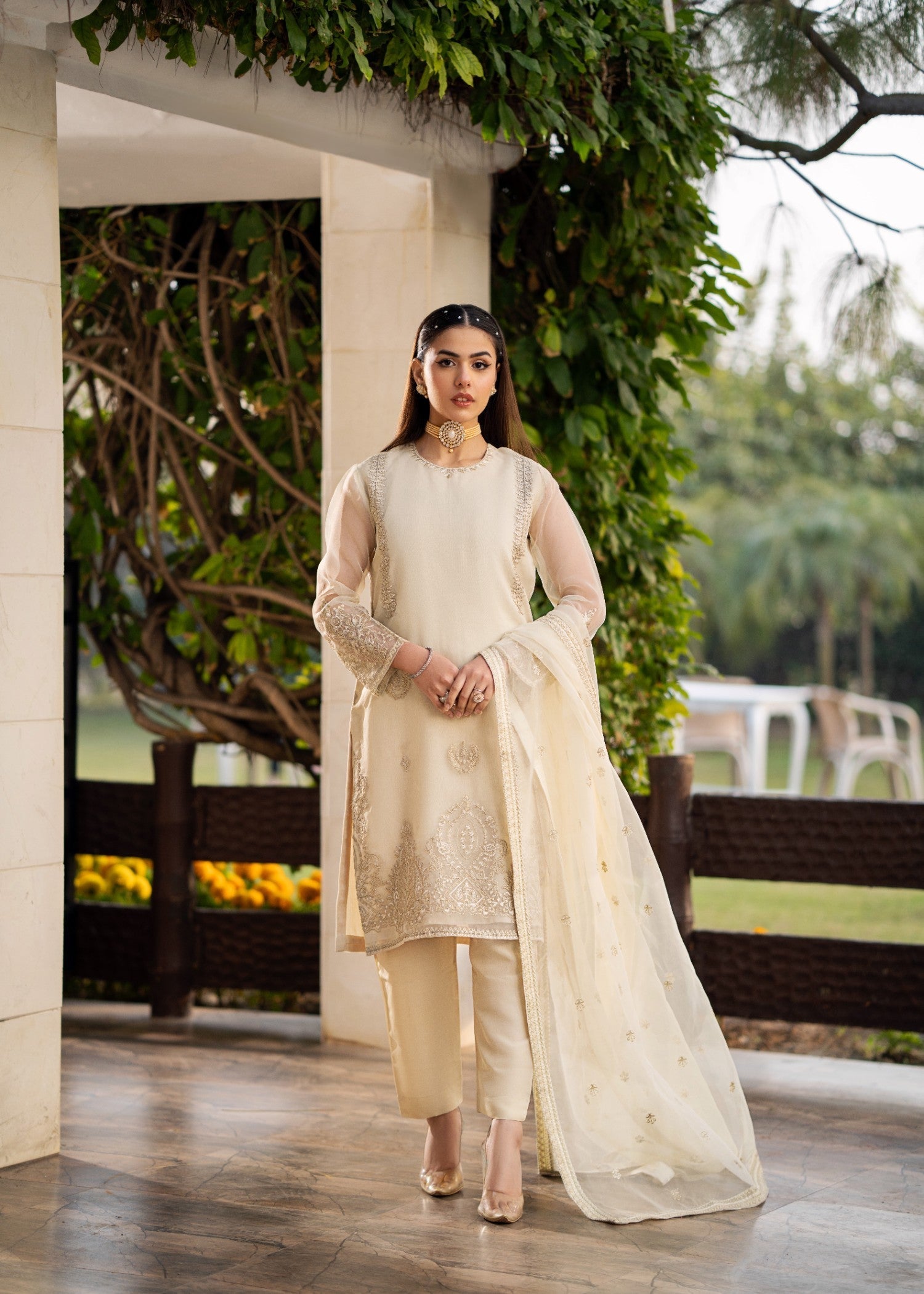 Aneeqa Hashmi Ella Women 3pcs