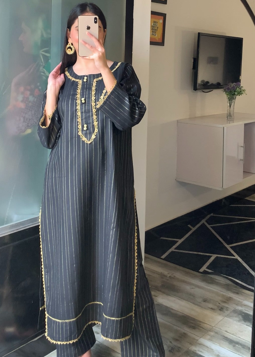 Tawakal Closet Rang Rasiya Khaddar black Women 2pcs