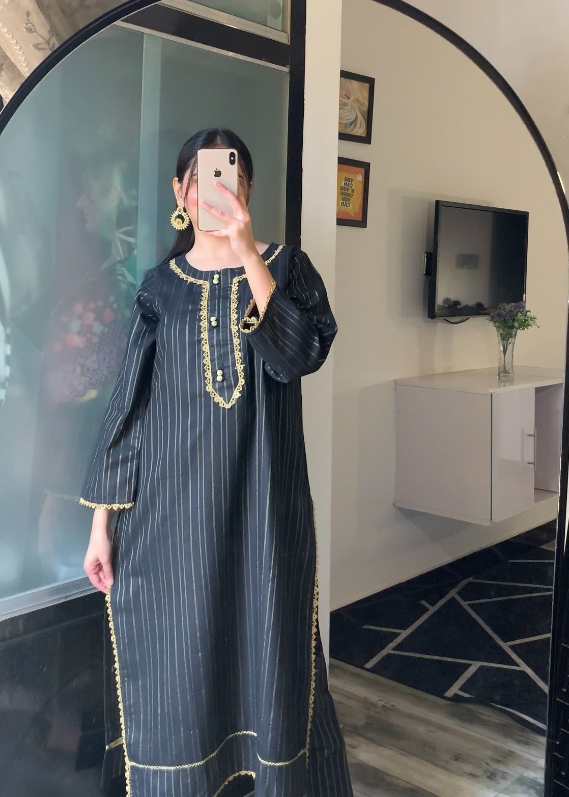 Tawakal Closet Rang Rasiya Khaddar black Women 2pcs