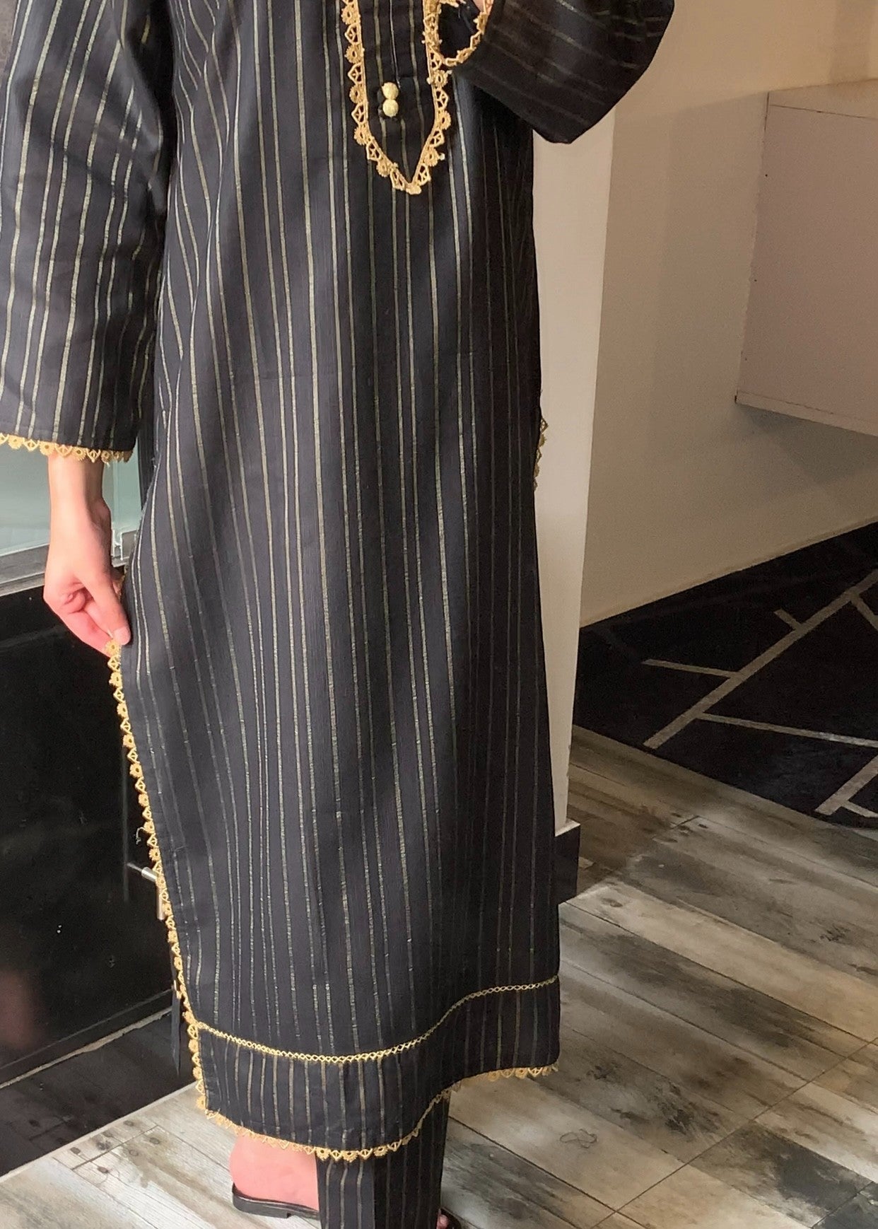 Tawakal Closet Rang Rasiya Khaddar black Women 2pcs