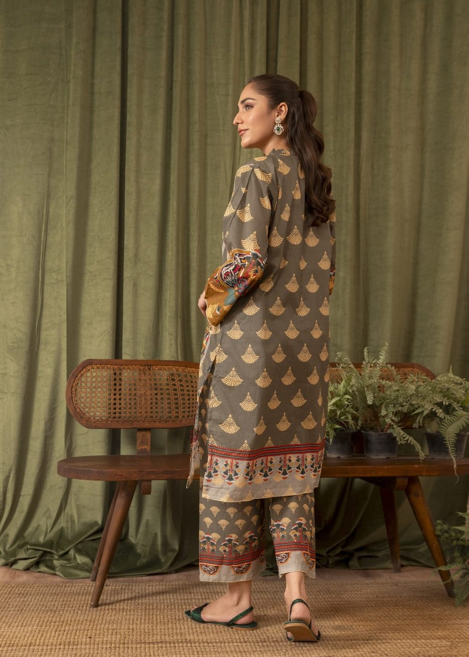 Soha's Collection Divine Couture Women 2pcs