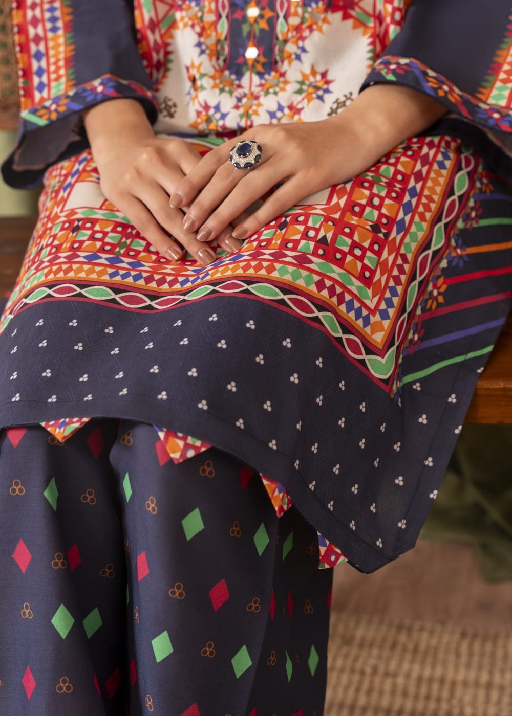 Soha's Collection Glamour Goddess Women 2pcs