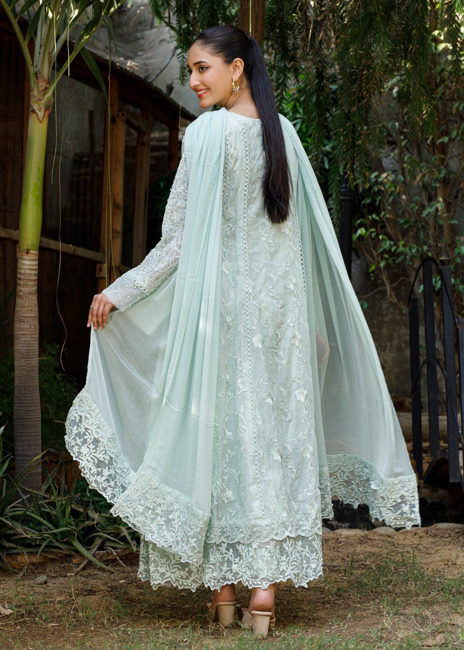 Mona Embroidery Serenade Blossom mint green Women 3pcs