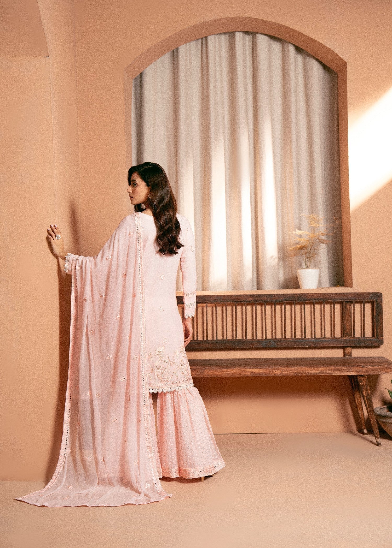 Kaamdar By Nofl Farooq Taranum Women 3pcs