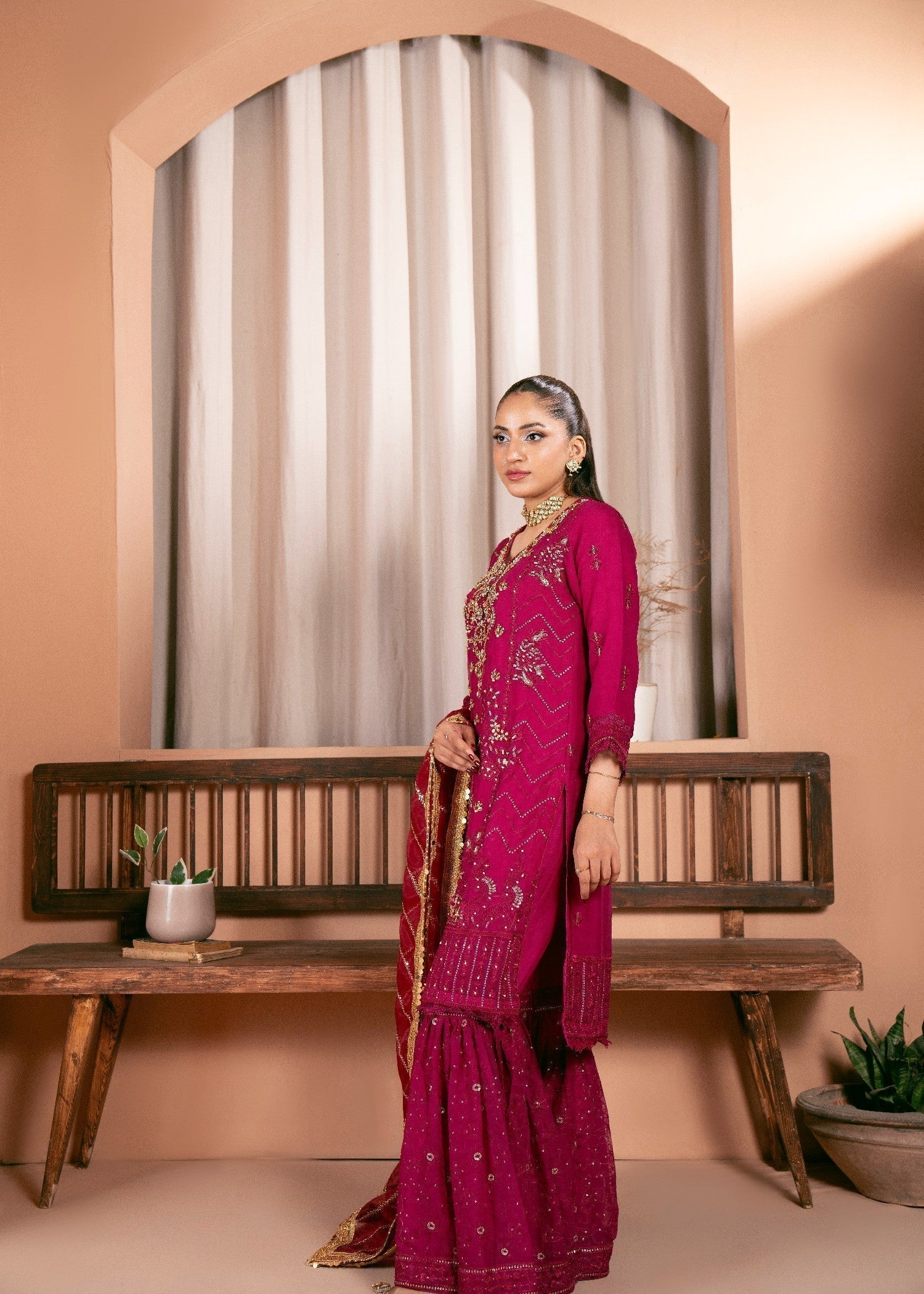 Kaamdar By Nofl Farooq Sargam Women 3pcs