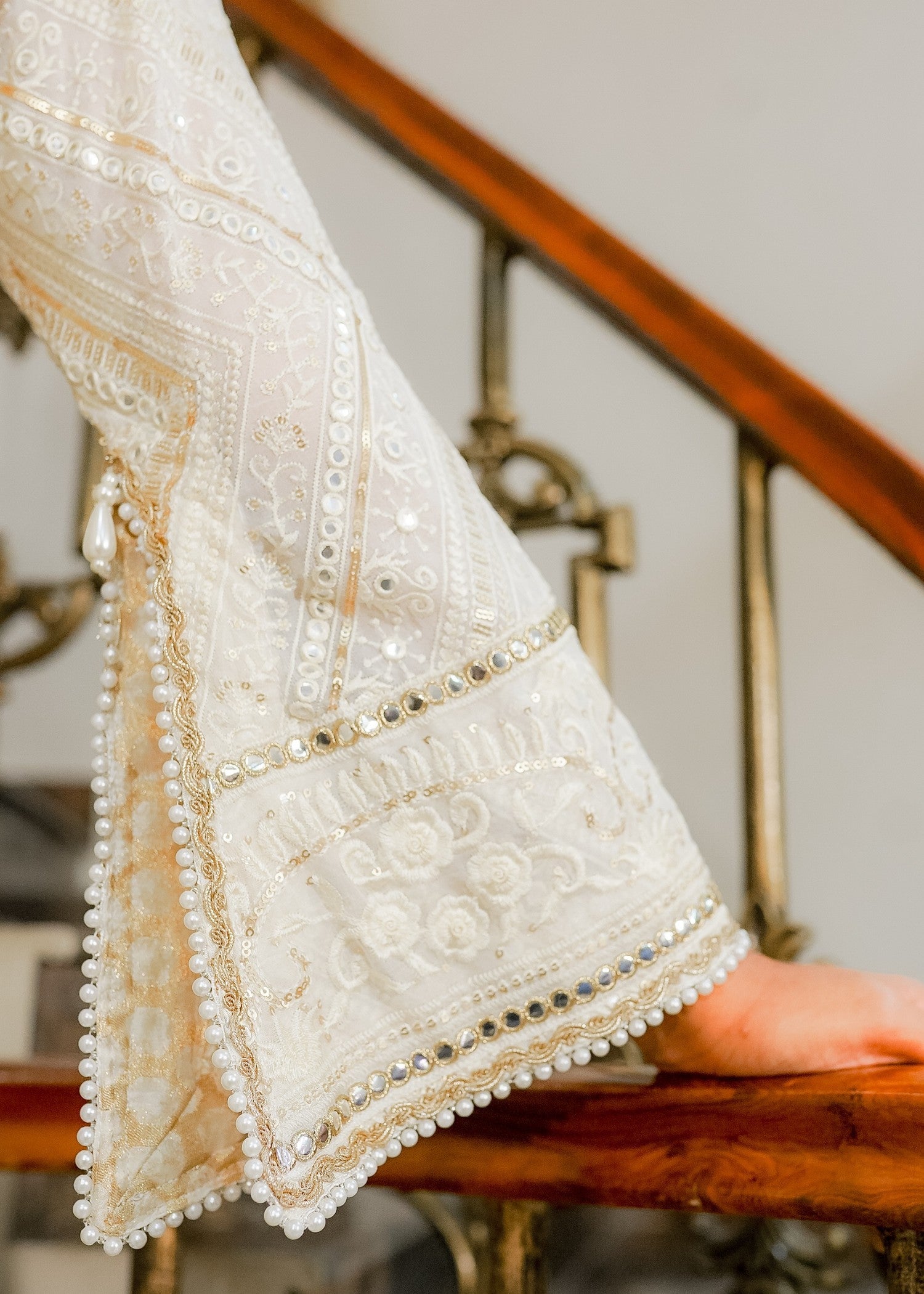 Wardrobe Essentials ALABASTER GOLD AURA Women 3pcs