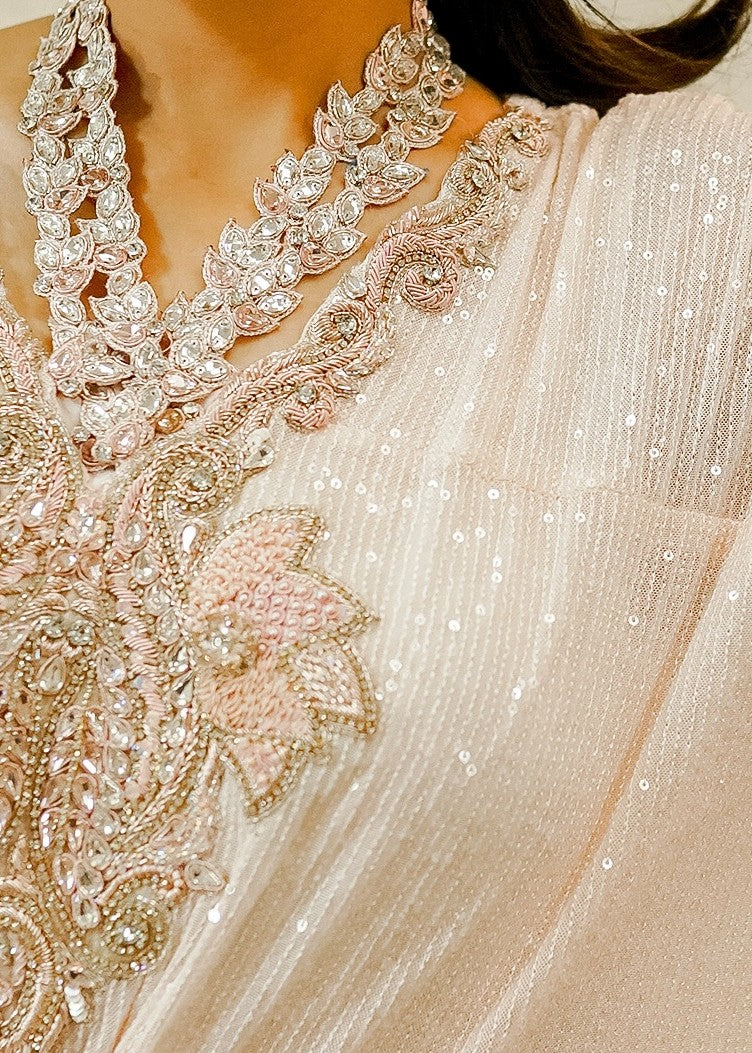 Wardrobe Essentials ENCHANTING BUTTERFLY ELEGANCE KAFTAN Women 1pcs