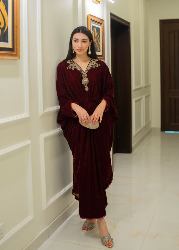 Wardrobe Essentials RUBY ALLURE KAFTAN Women 1pcs