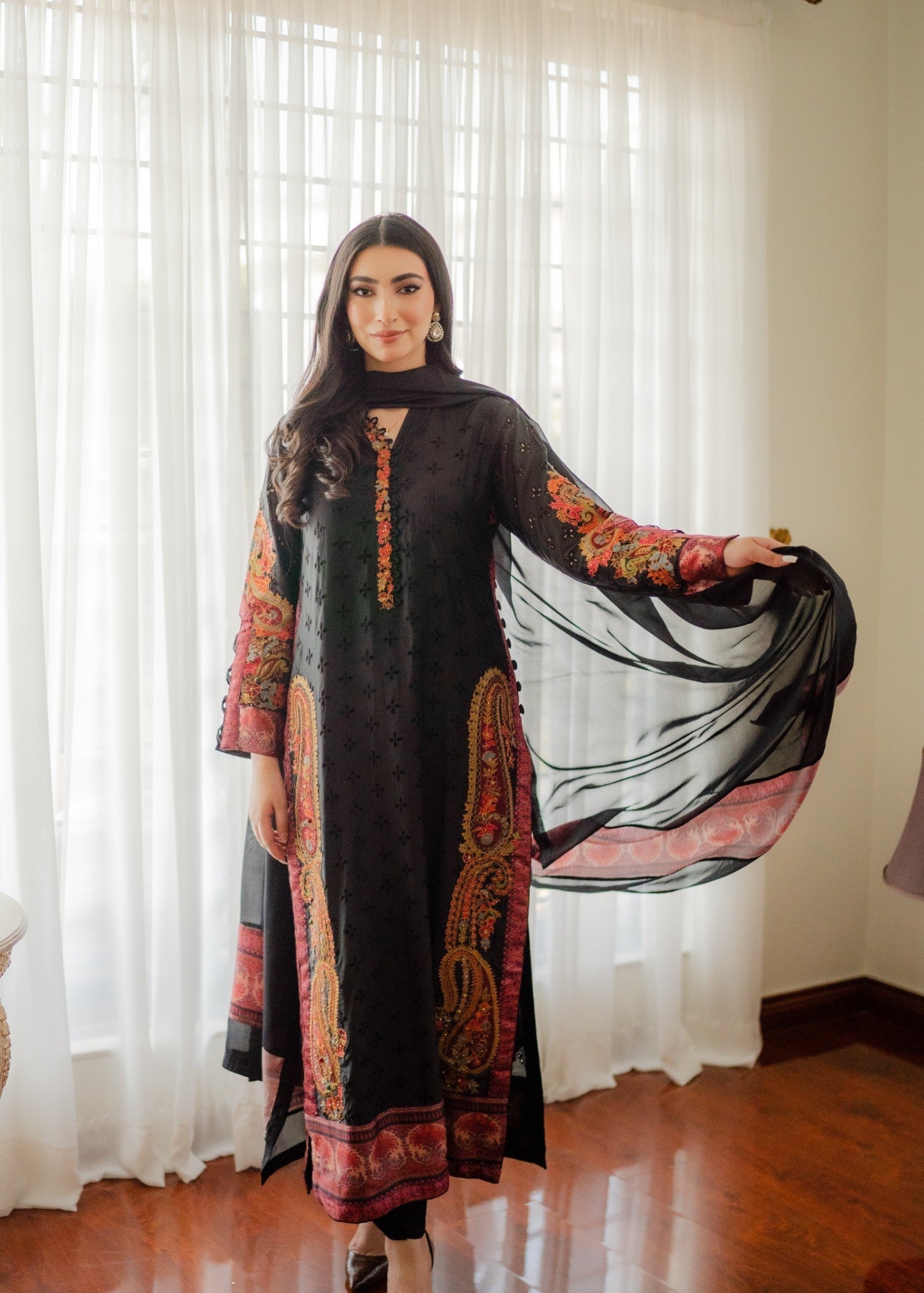 Wardrobe Essentials THE MIDNIGHT CHARM Women 3pcs