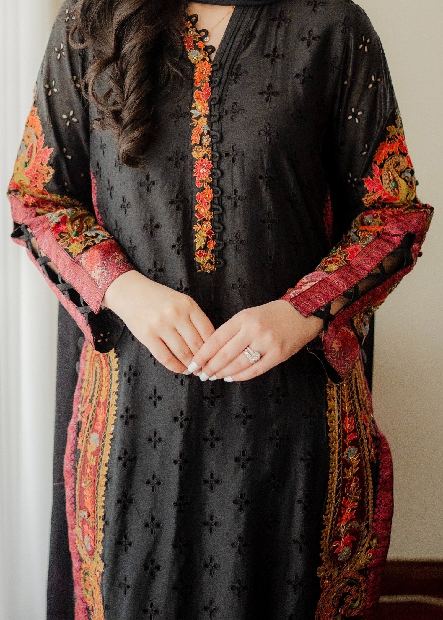 Wardrobe Essentials THE MIDNIGHT CHARM Women 3pcs