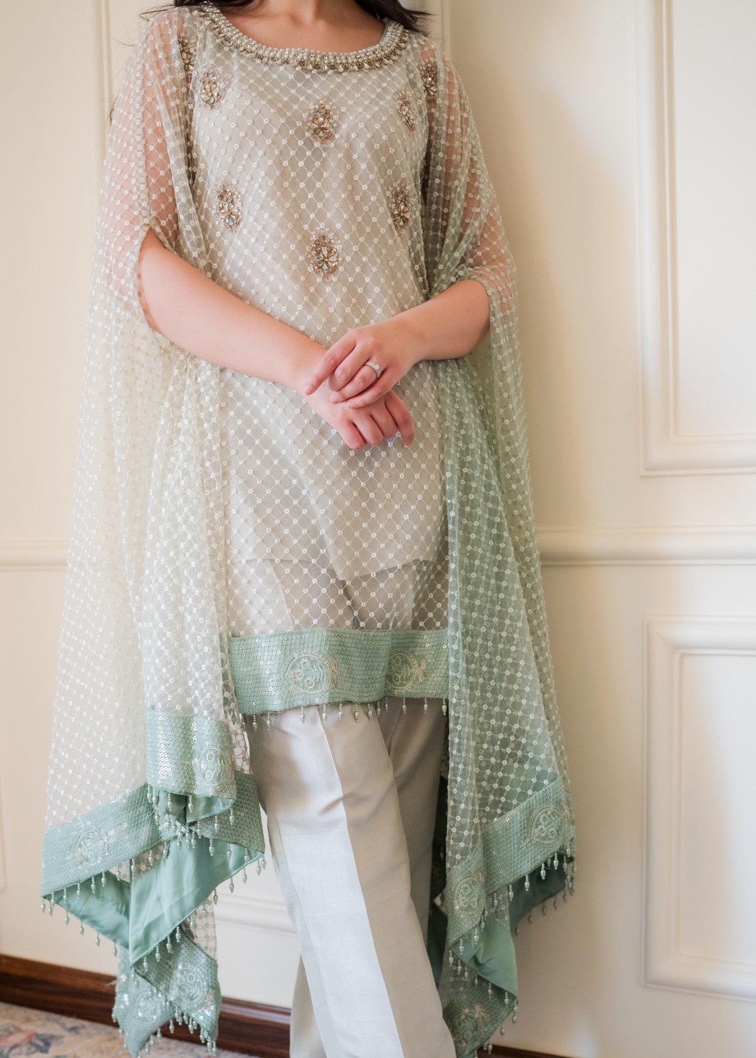 Wardrobe Essentials MINT VEIL SPLENDOR Women 3pcs