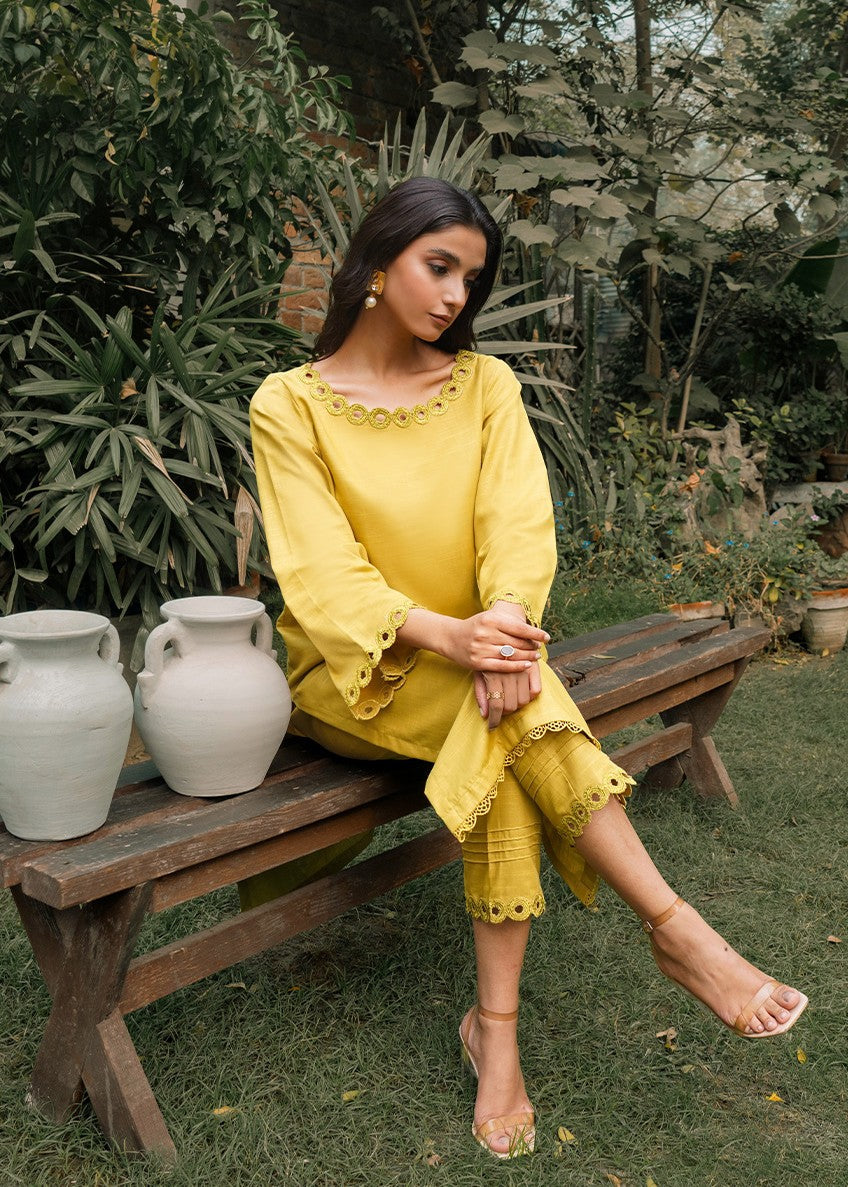 Kross Kulture Khaddar Solid Suit KGL 01208 Women 2pcs