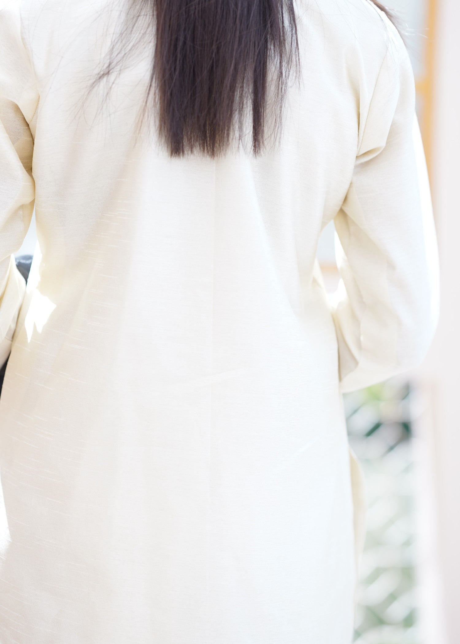 Aaraasta By Smh Ivory Silk Attire Women 3pcs