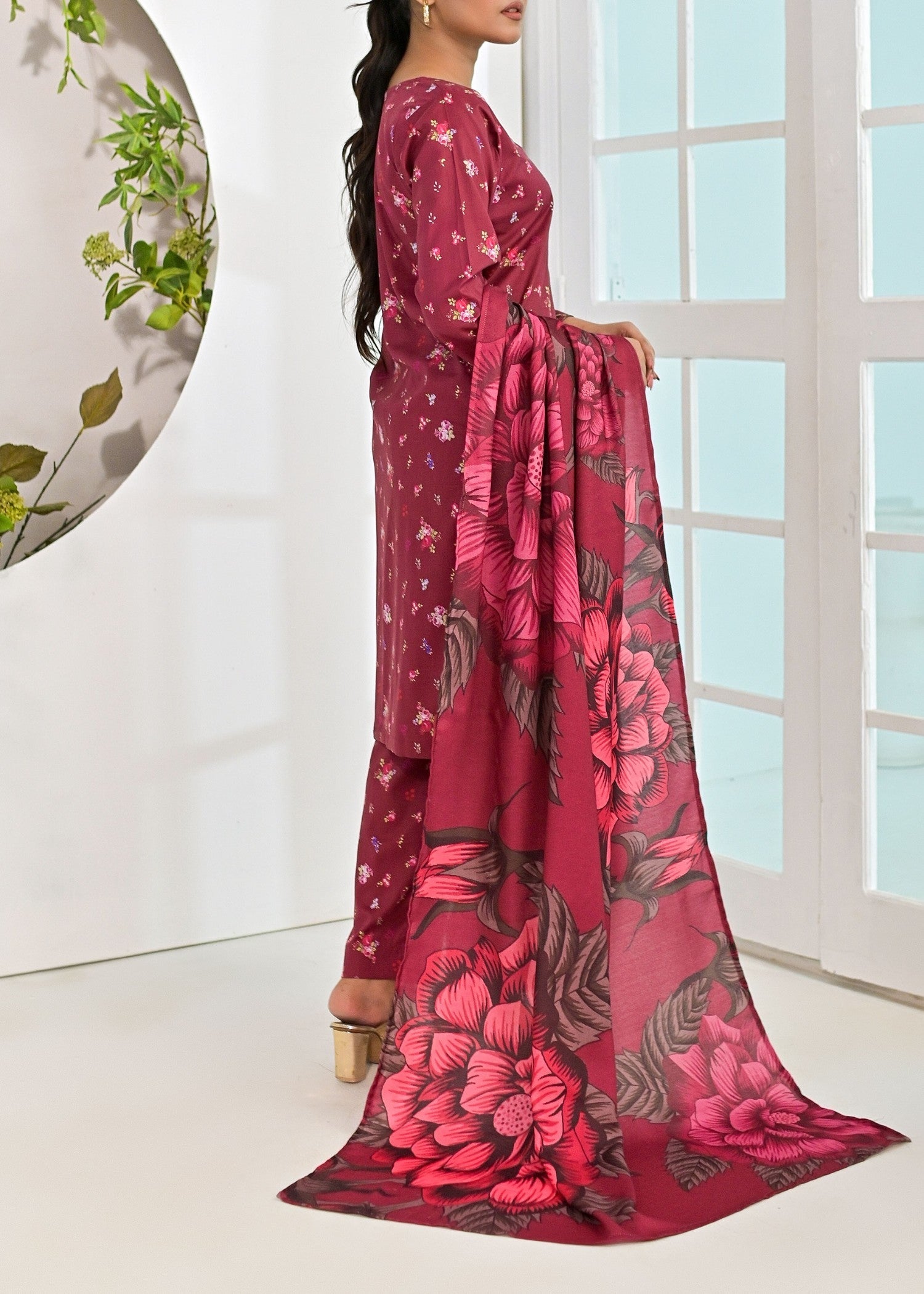 Pret Diaries Maroon Embroidered Women 3pcs