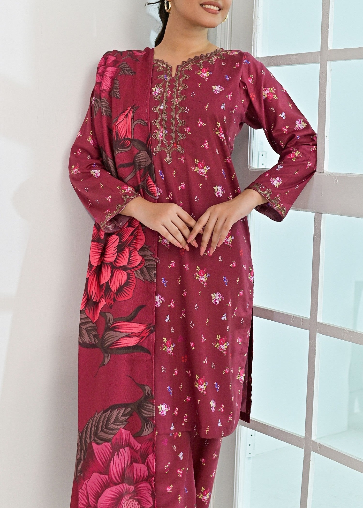 Pret Diaries Maroon Embroidered Women 3pcs