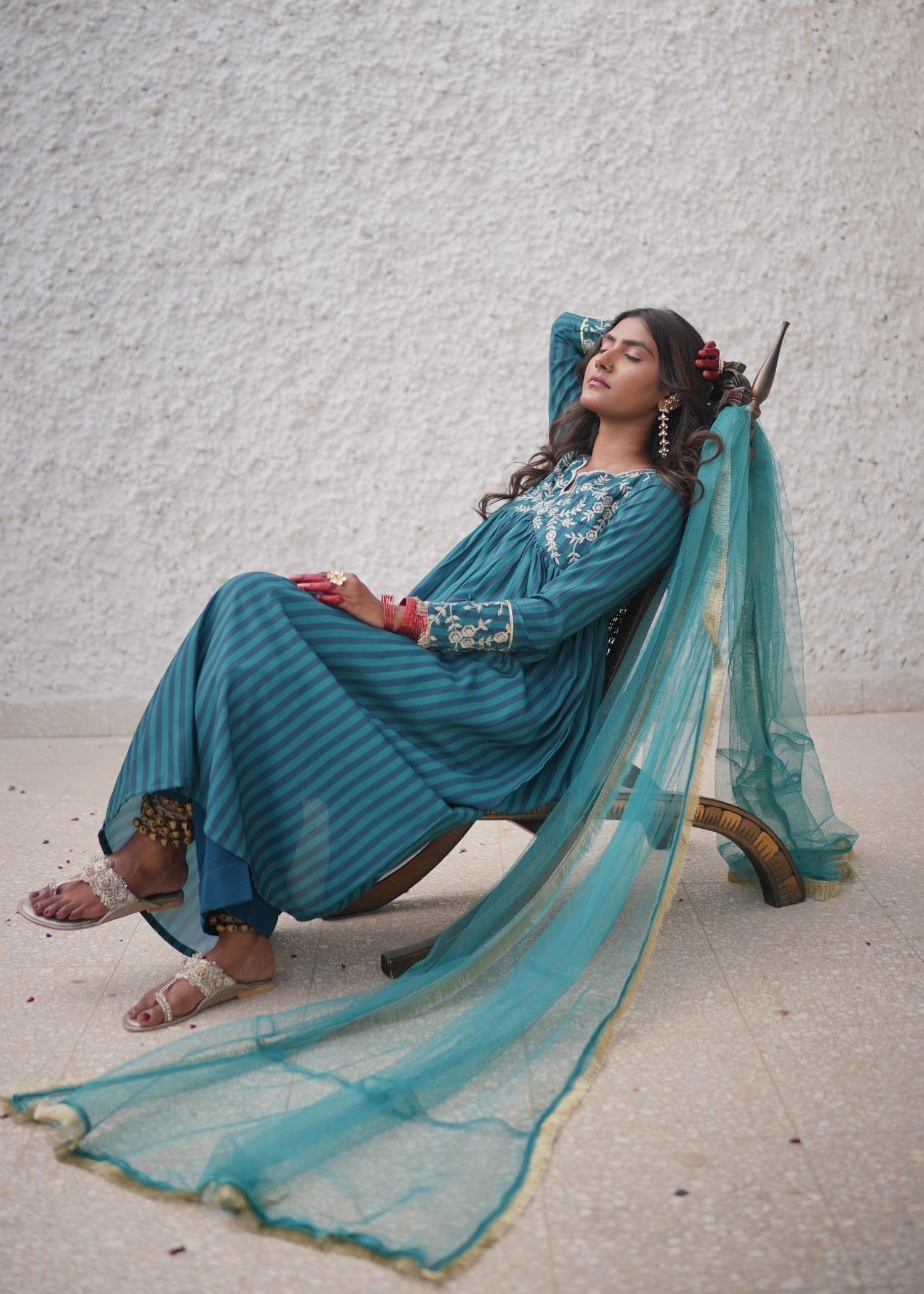 Ripret Stripe Embroidered Set Women 2pcs