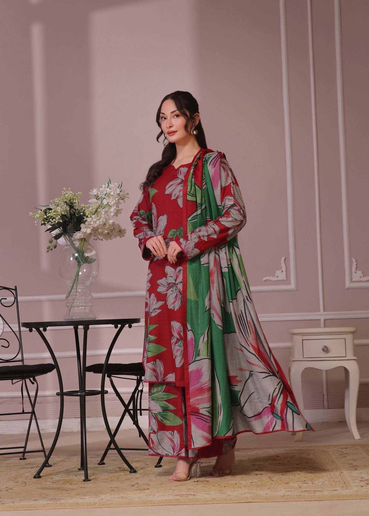 Feathers IVORY ROSE Women 3pcs