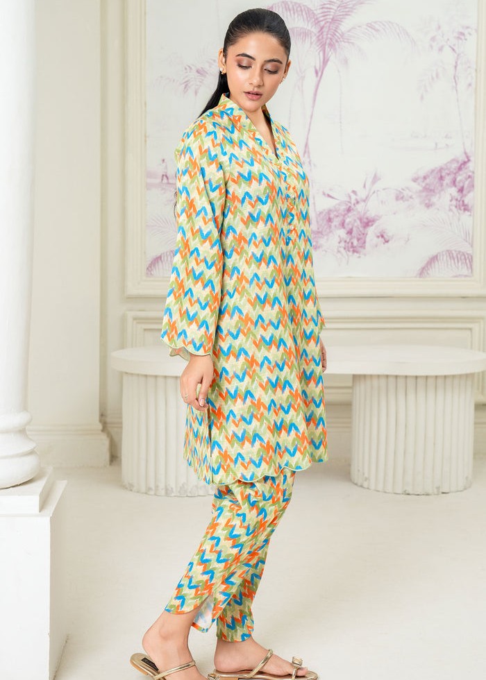 Kiara Briselle Khaddar Women 2pcs