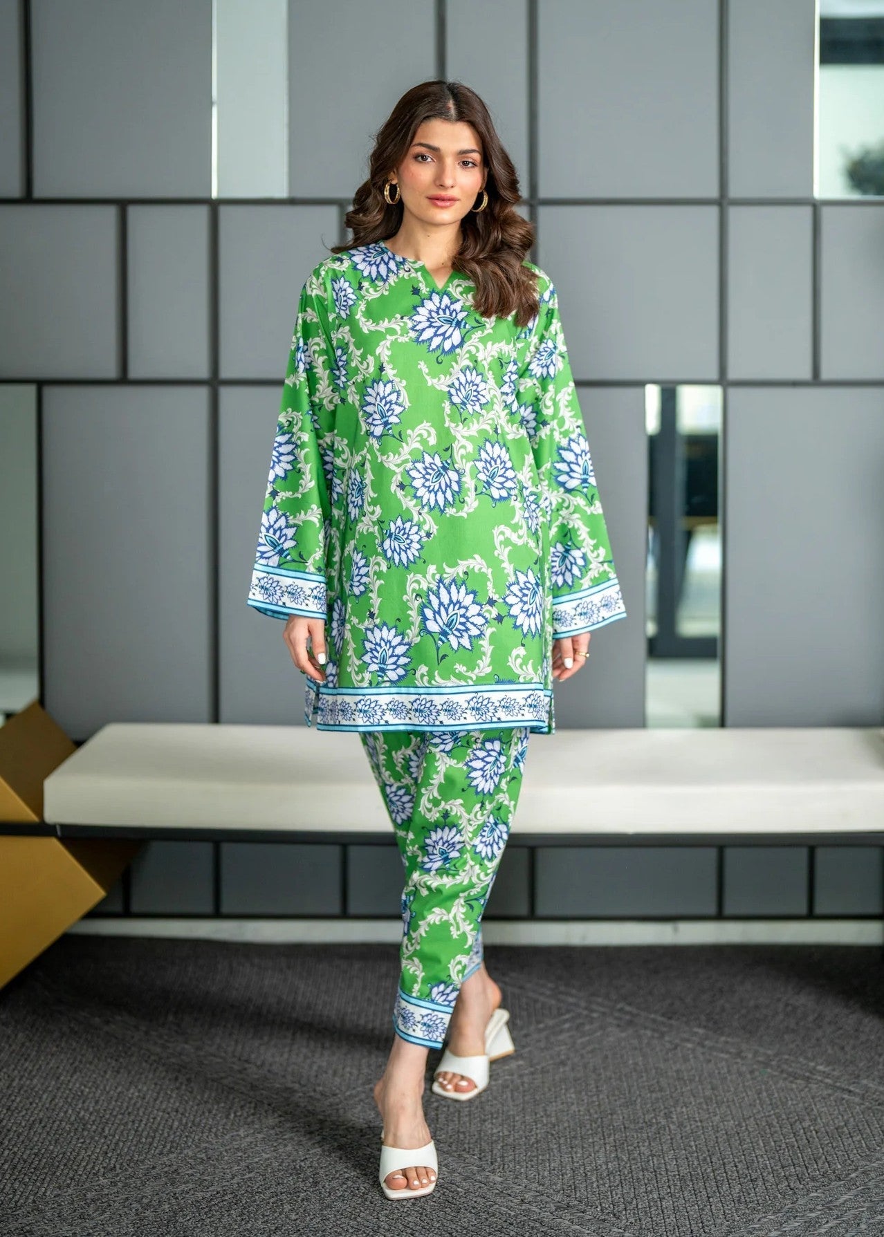 Naarj Art Nouveau (short shirt) set Women 2pcs