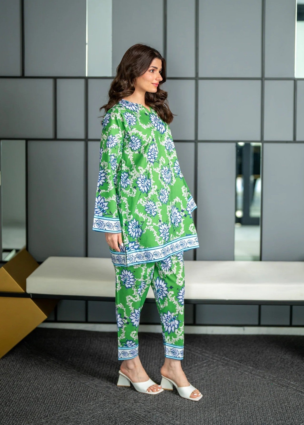 Naarj Art Nouveau (short shirt) set Women 2pcs