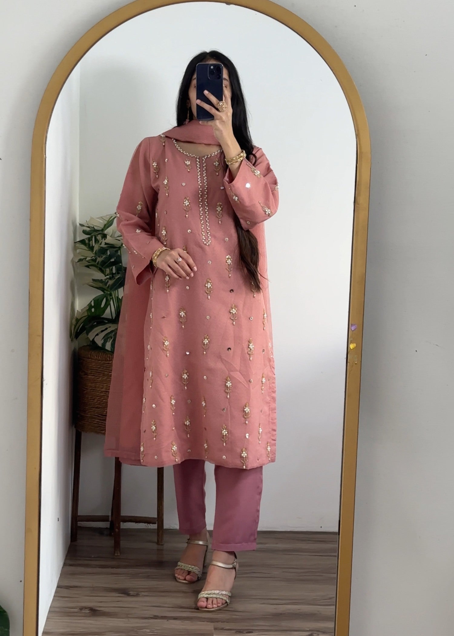 Yaaqot Official Baby Pink Handmade Neckline Stitched Women 3pcs