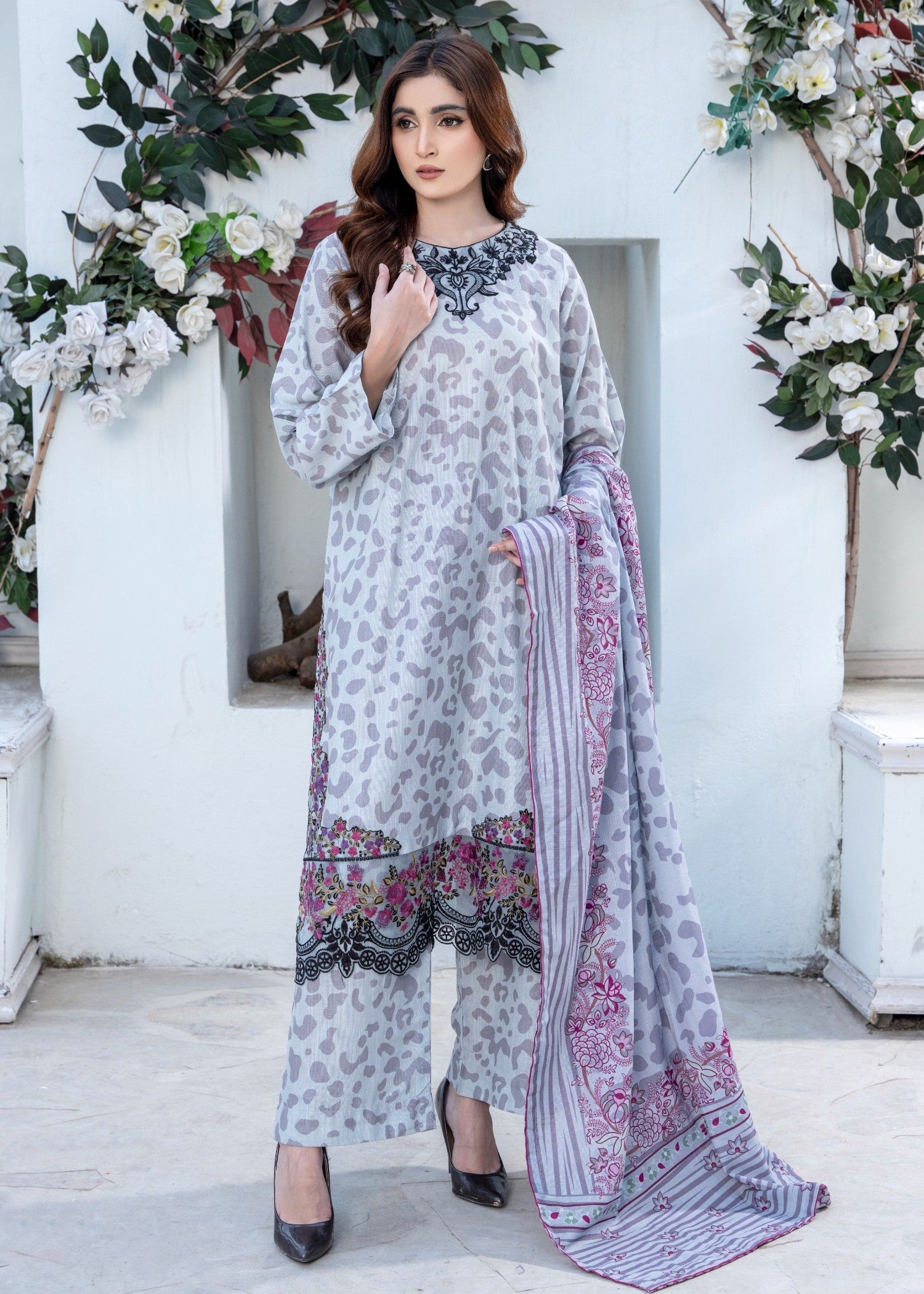 Eileen D4 WP24 Women 3pcs